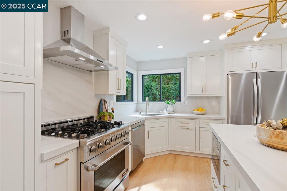 Detail Gallery Image 29 of 60 For 721 Sinnet Ct, Danville,  CA 94526 - 3 Beds | 2/1 Baths