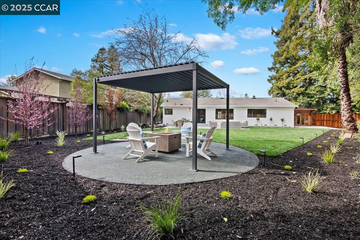 Detail Gallery Image 47 of 60 For 721 Sinnet Ct, Danville,  CA 94526 - 3 Beds | 2/1 Baths