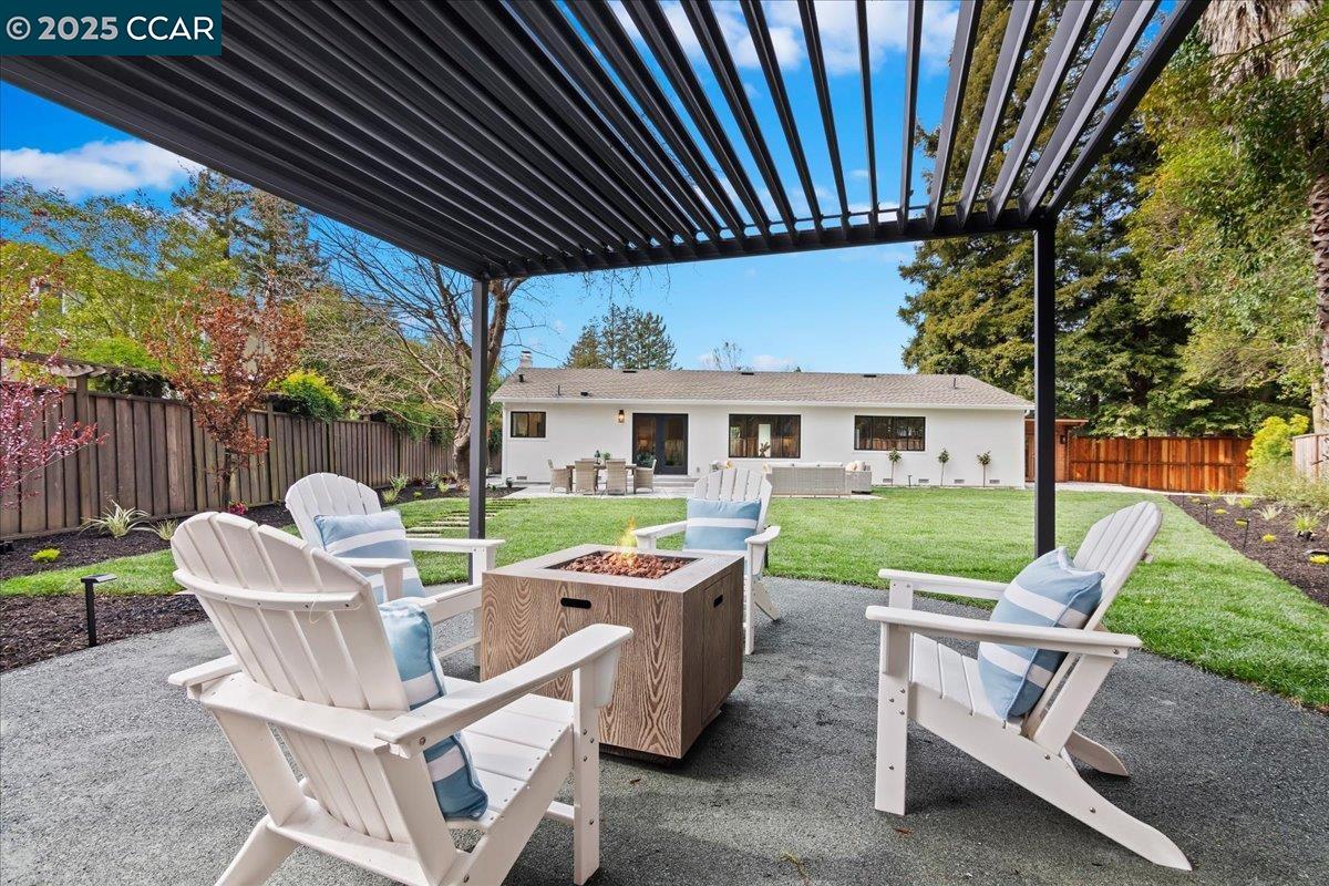 Detail Gallery Image 48 of 60 For 721 Sinnet Ct, Danville,  CA 94526 - 3 Beds | 2/1 Baths