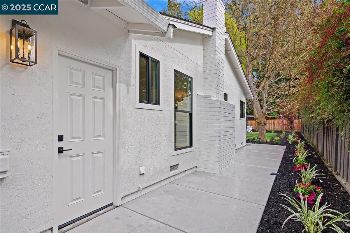 Detail Gallery Image 58 of 60 For 721 Sinnet Ct, Danville,  CA 94526 - 3 Beds | 2/1 Baths
