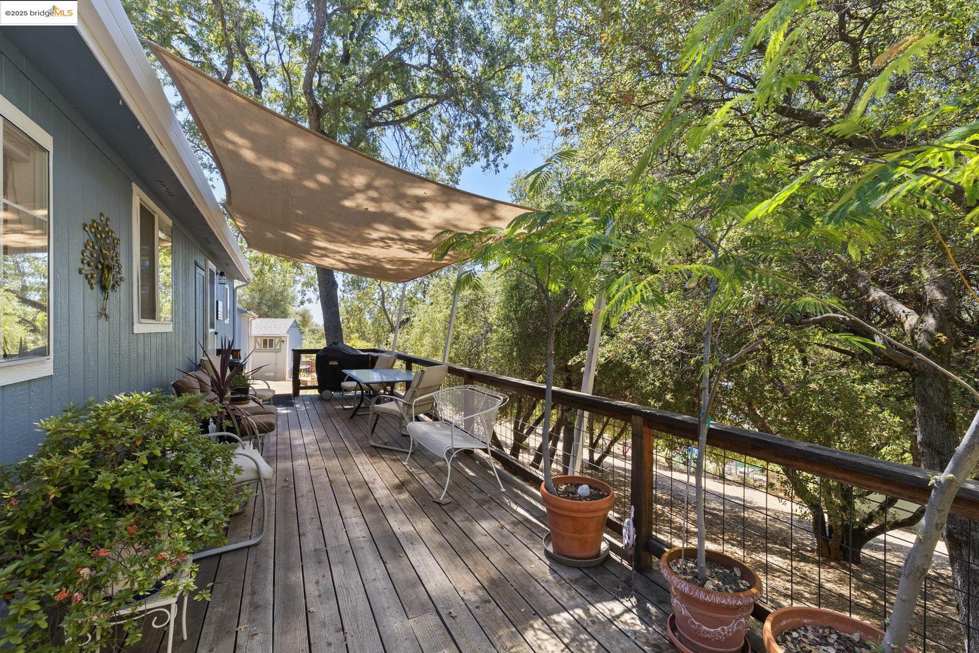 Detail Gallery Image 5 of 28 For 19326 Susan Way, Sonora,  CA 95370-9209 - 3 Beds | 2 Baths