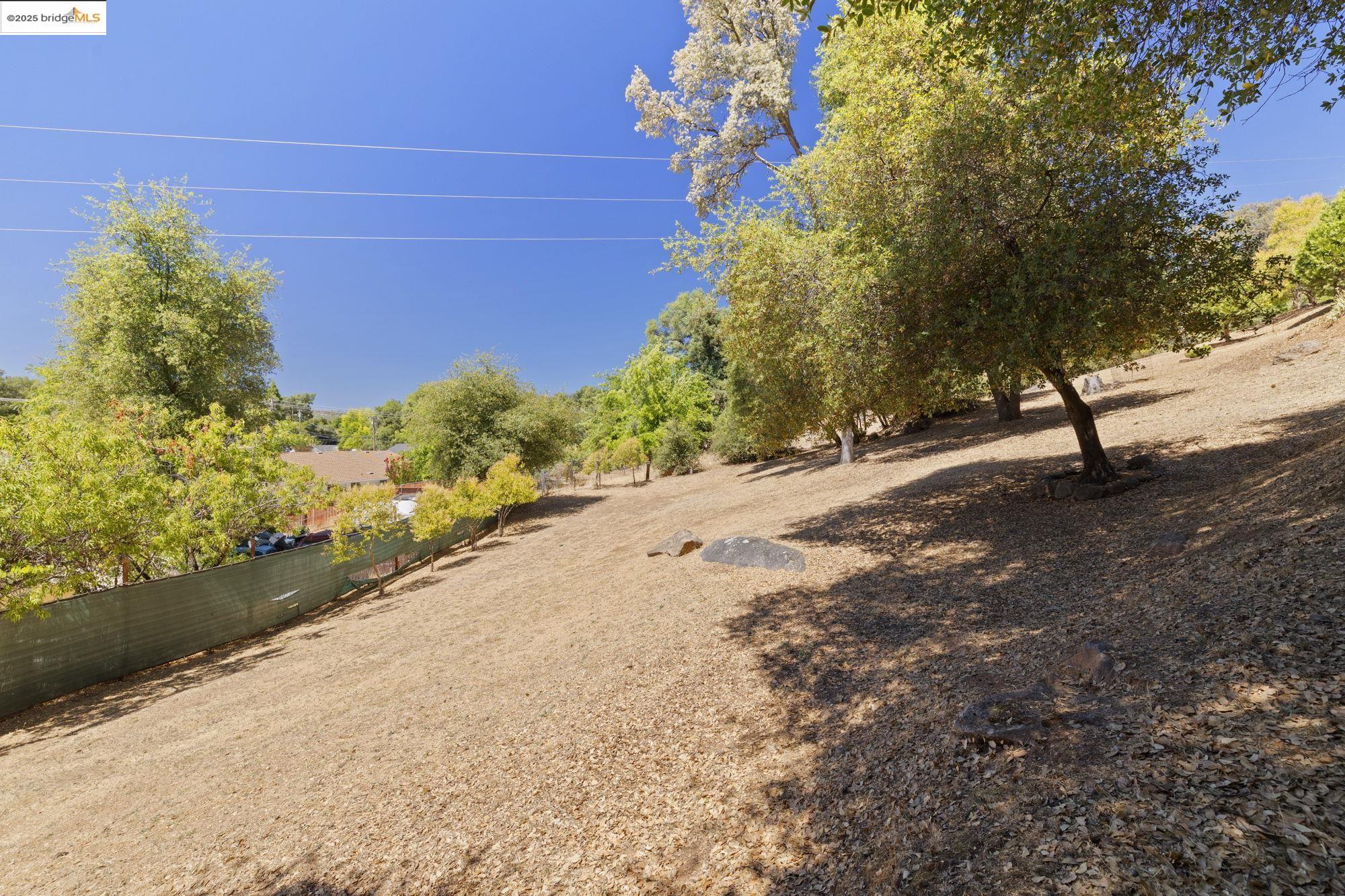 Detail Gallery Image 7 of 28 For 19326 Susan Way, Sonora,  CA 95370-9209 - 3 Beds | 2 Baths