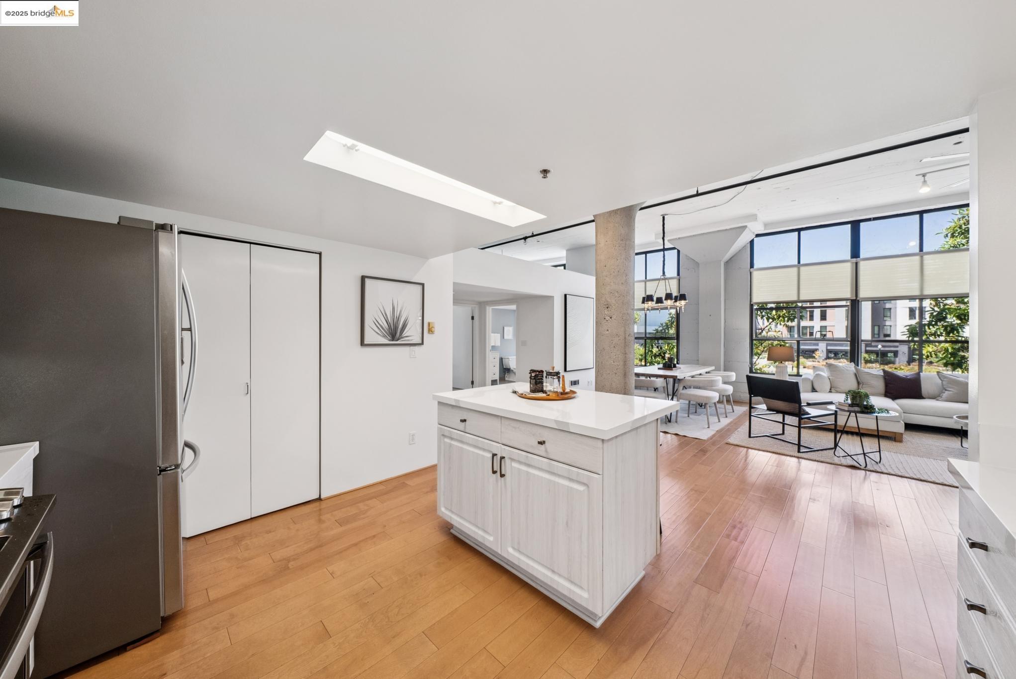 Detail Gallery Image 13 of 38 For 1500 Park Ave. #212,  Emeryville,  CA 94608 - 2 Beds | 2 Baths