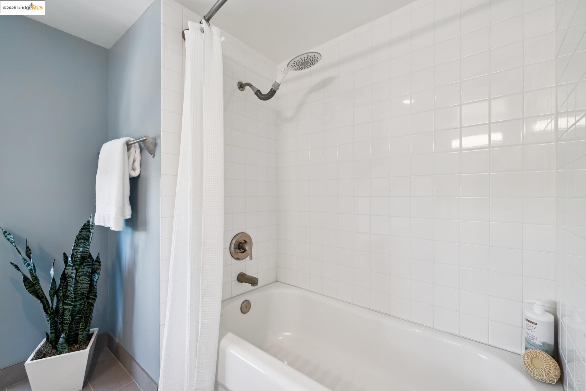 Detail Gallery Image 26 of 38 For 1500 Park Ave. #212,  Emeryville,  CA 94608 - 2 Beds | 2 Baths