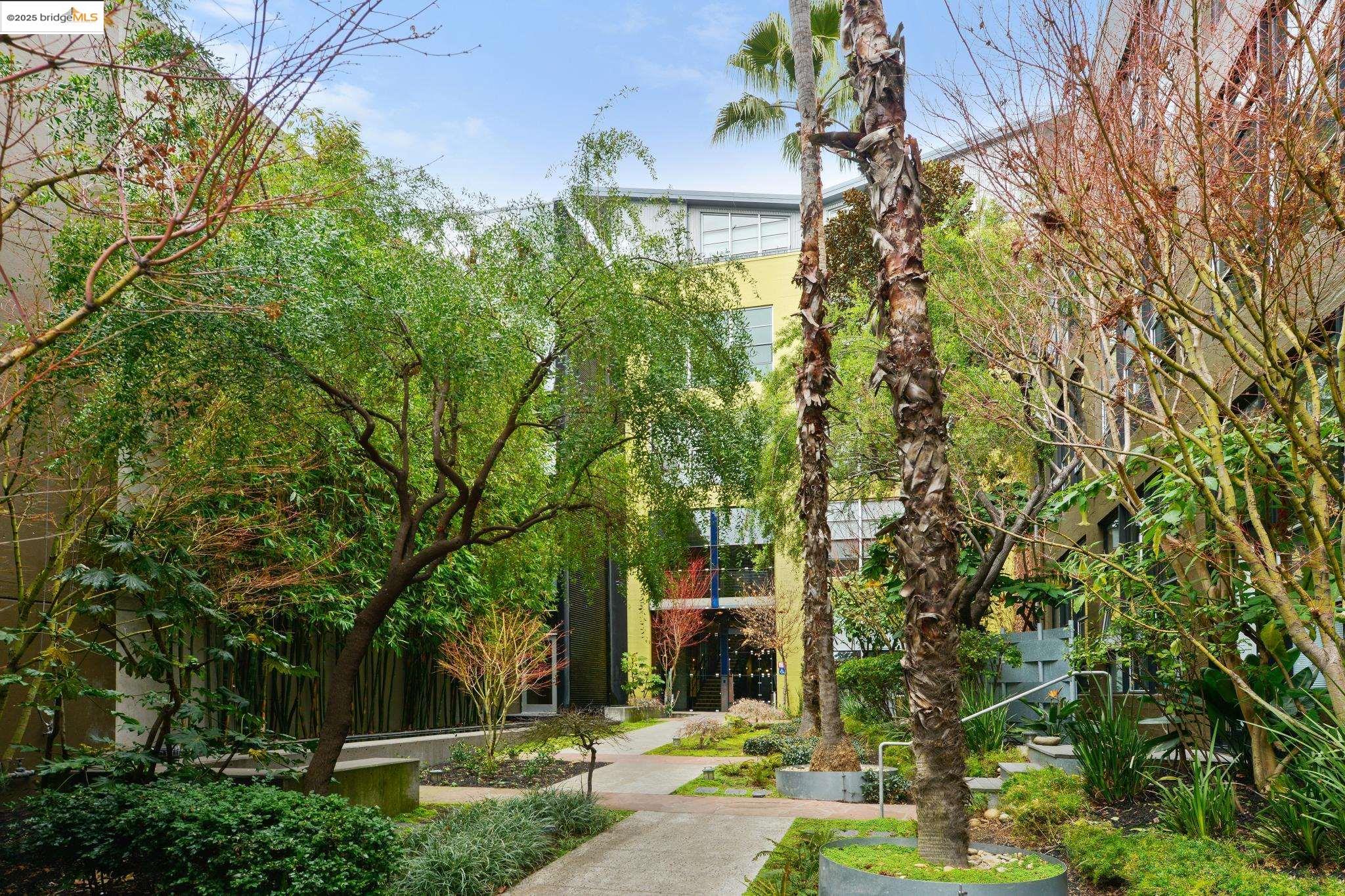 Detail Gallery Image 31 of 38 For 1500 Park Ave. #212,  Emeryville,  CA 94608 - 2 Beds | 2 Baths