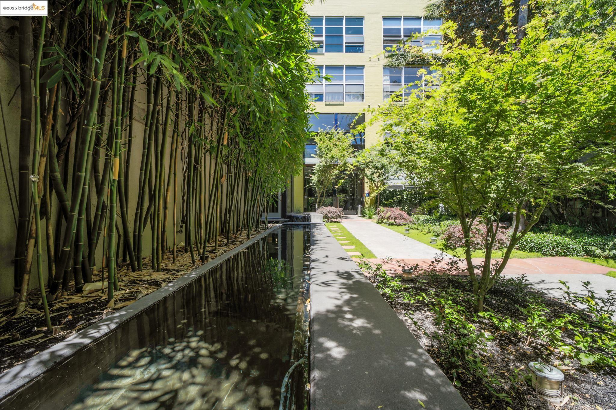 Detail Gallery Image 32 of 38 For 1500 Park Ave. #212,  Emeryville,  CA 94608 - 2 Beds | 2 Baths