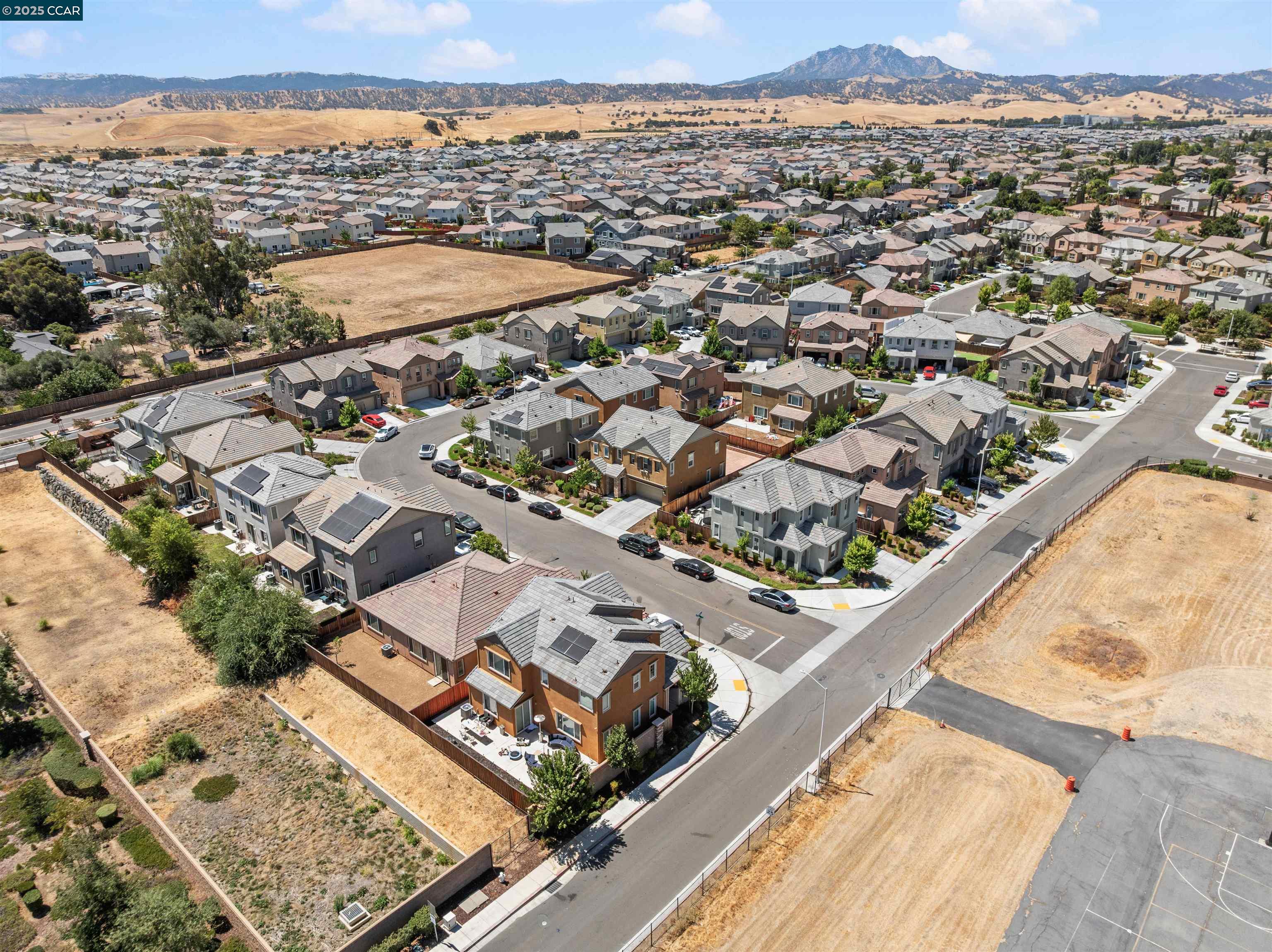Detail Gallery Image 34 of 42 For 5468 Gallier Loop, Antioch,  CA 94531 - 3 Beds | 2 Baths