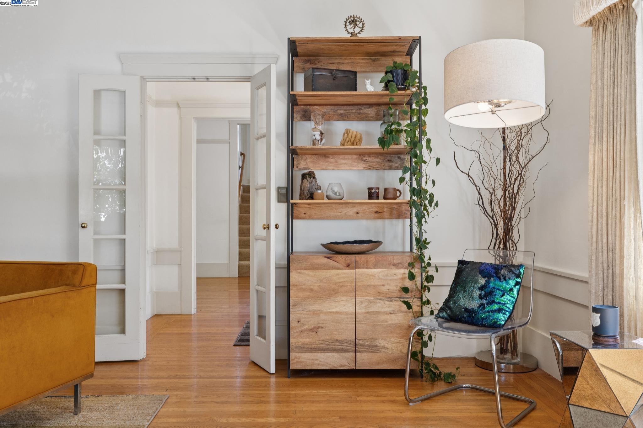 Detail Gallery Image 14 of 35 For 2825 Piedmont Avenue, Berkeley,  CA 94705 - 2 Beds | 1/1 Baths