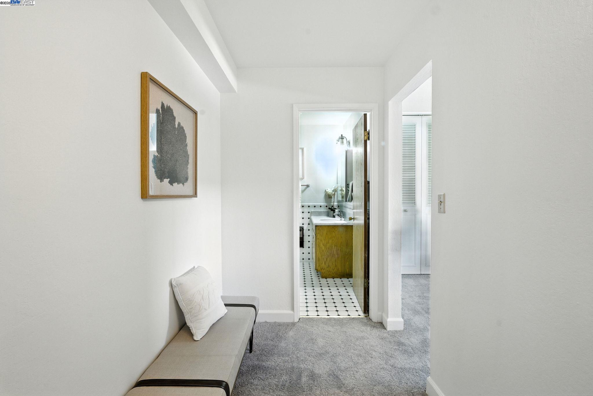 Detail Gallery Image 12 of 42 For 3101 61st Ave, Oakland,  CA 94605 - – Beds | – Baths