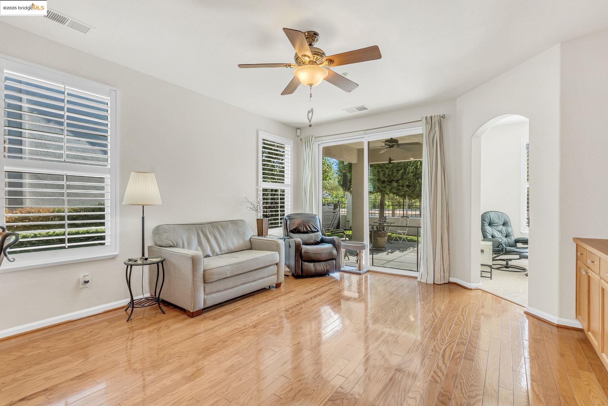 Detail Gallery Image 15 of 36 For 1185 Bacchini Lane, Brentwood,  CA 94513-9999 - 2 Beds | 2 Baths
