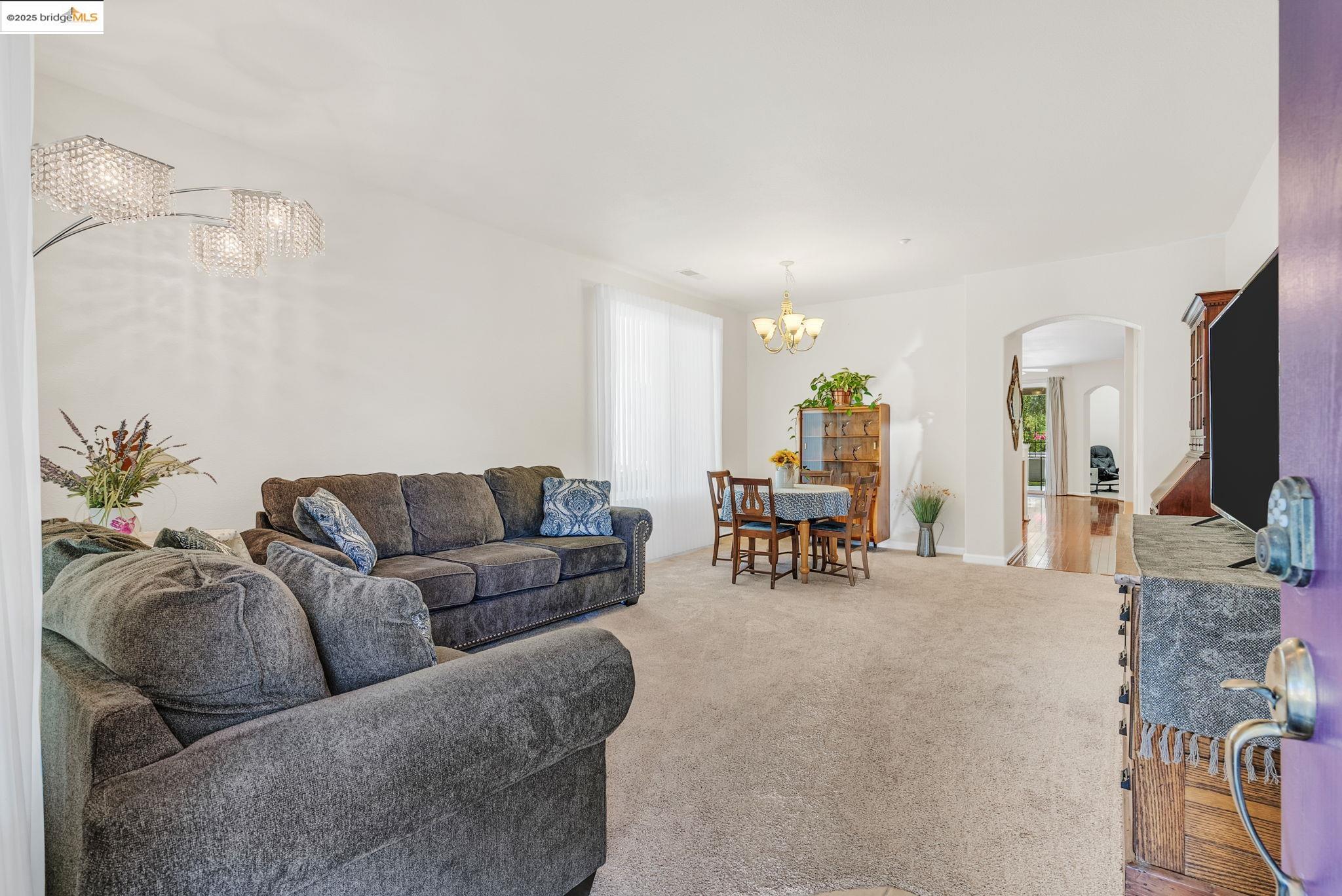 Detail Gallery Image 4 of 36 For 1185 Bacchini Lane, Brentwood,  CA 94513-9999 - 2 Beds | 2 Baths