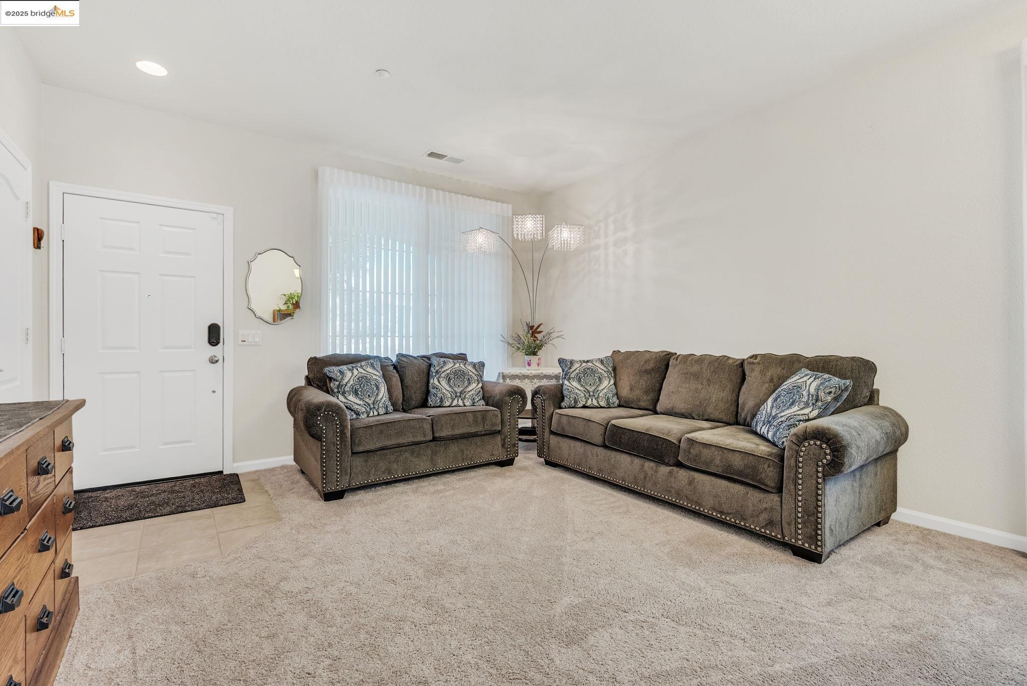 Detail Gallery Image 6 of 36 For 1185 Bacchini Lane, Brentwood,  CA 94513-9999 - 2 Beds | 2 Baths