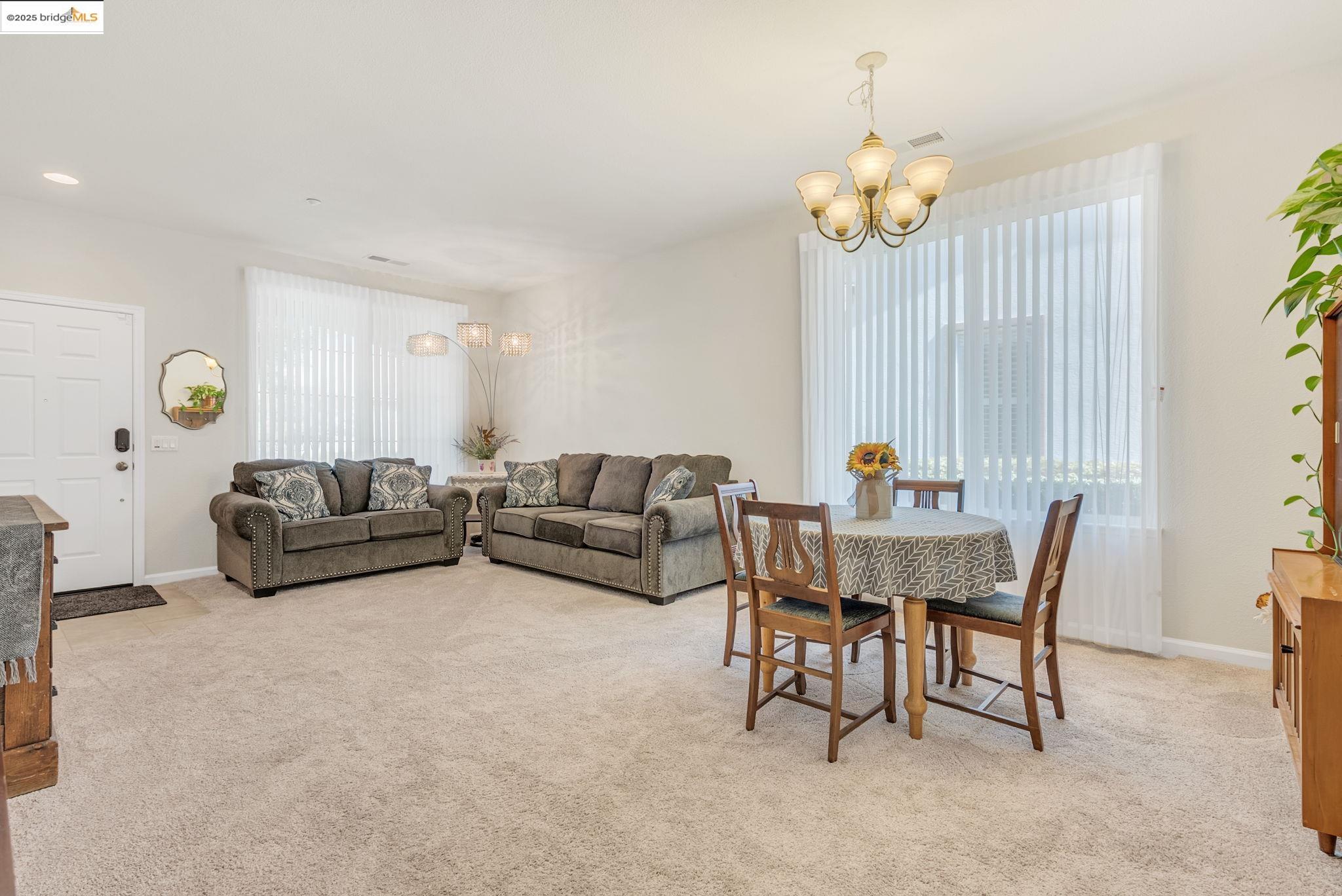 Detail Gallery Image 9 of 36 For 1185 Bacchini Lane, Brentwood,  CA 94513-9999 - 2 Beds | 2 Baths