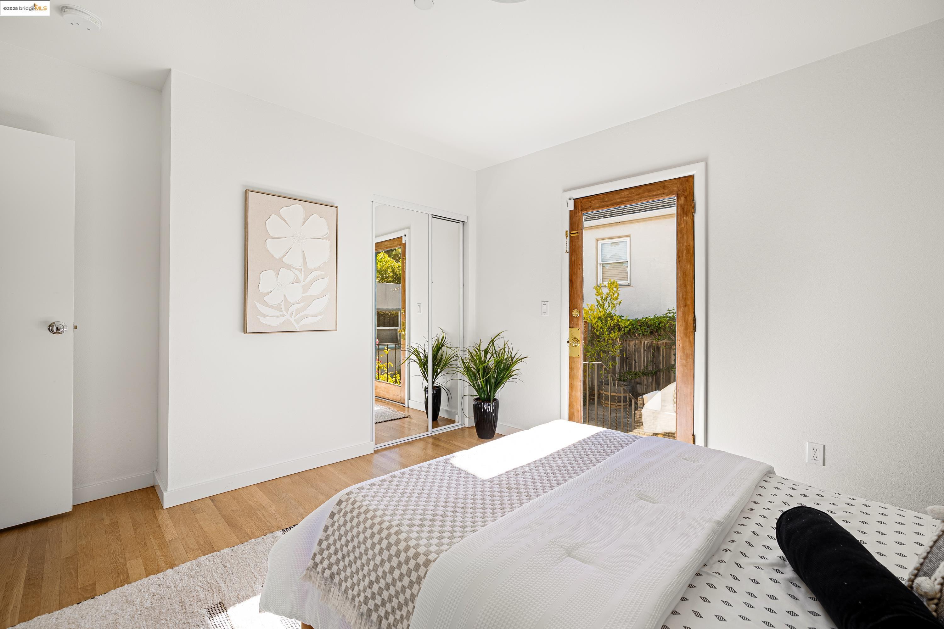 Detail Gallery Image 27 of 59 For 1235 Marin Ave, Albany,  CA 94706 - 4 Beds | 2 Baths