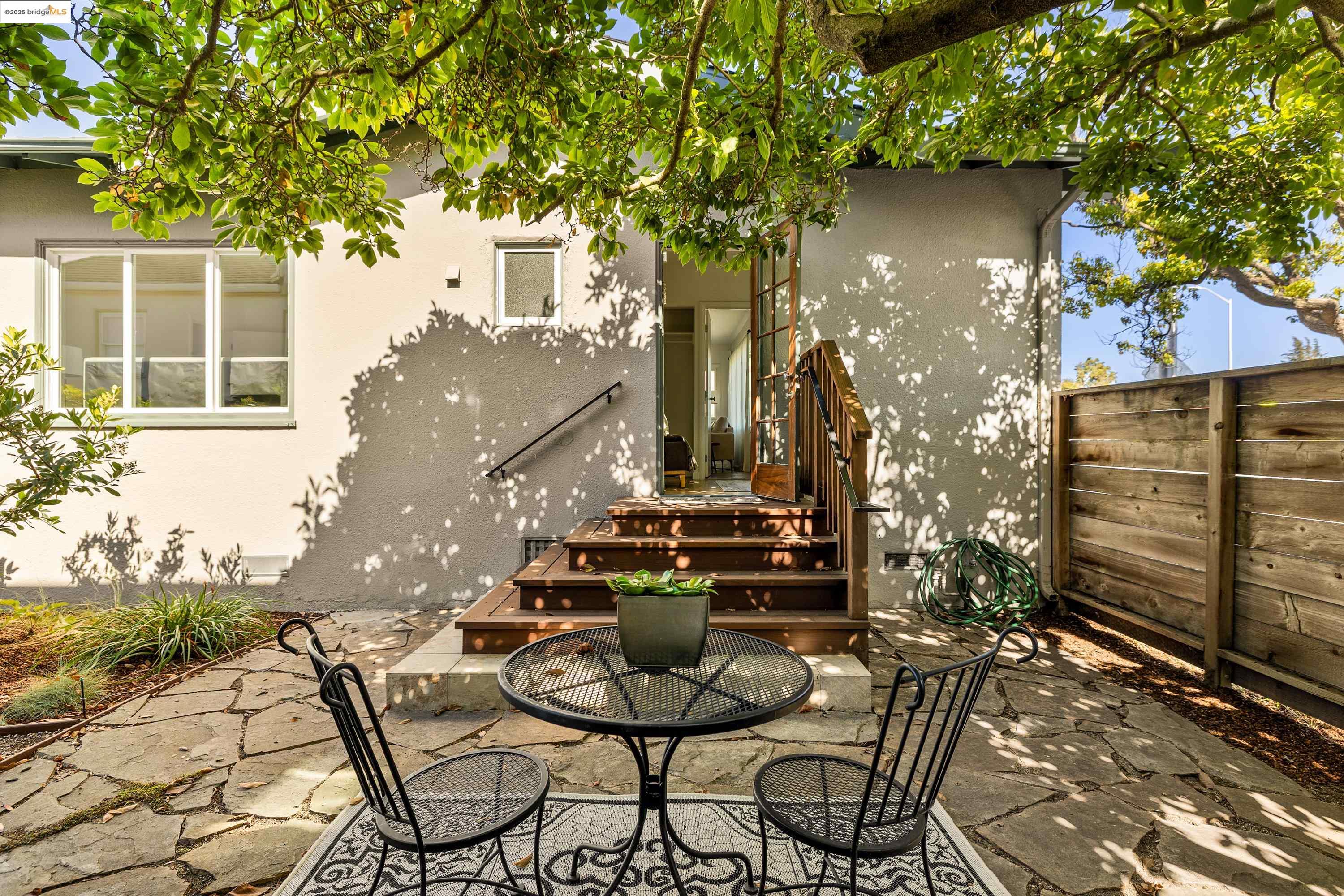Detail Gallery Image 49 of 59 For 1235 Marin Ave, Albany,  CA 94706 - 4 Beds | 2 Baths