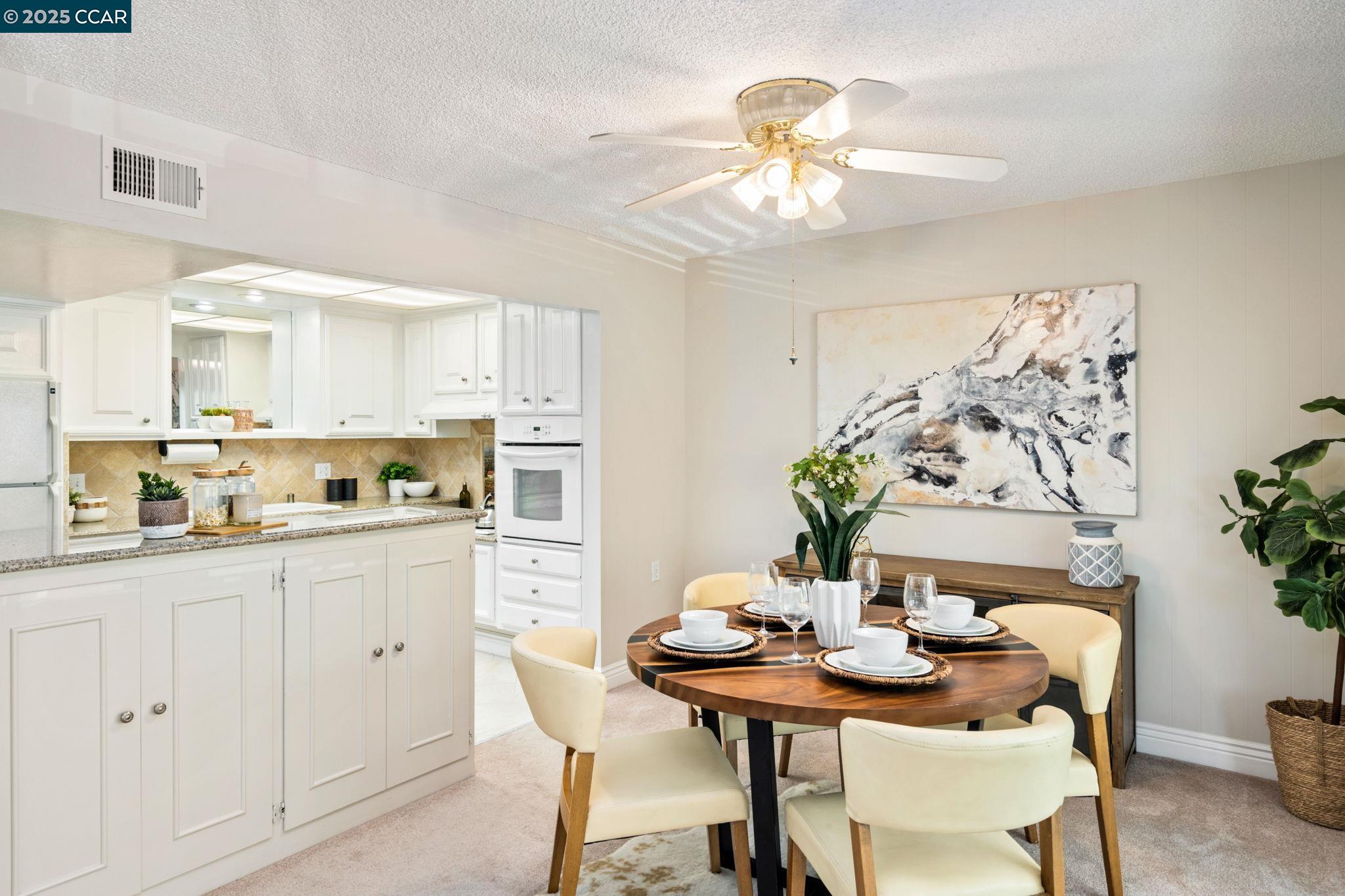 Photo #3: 41108775 Listing 