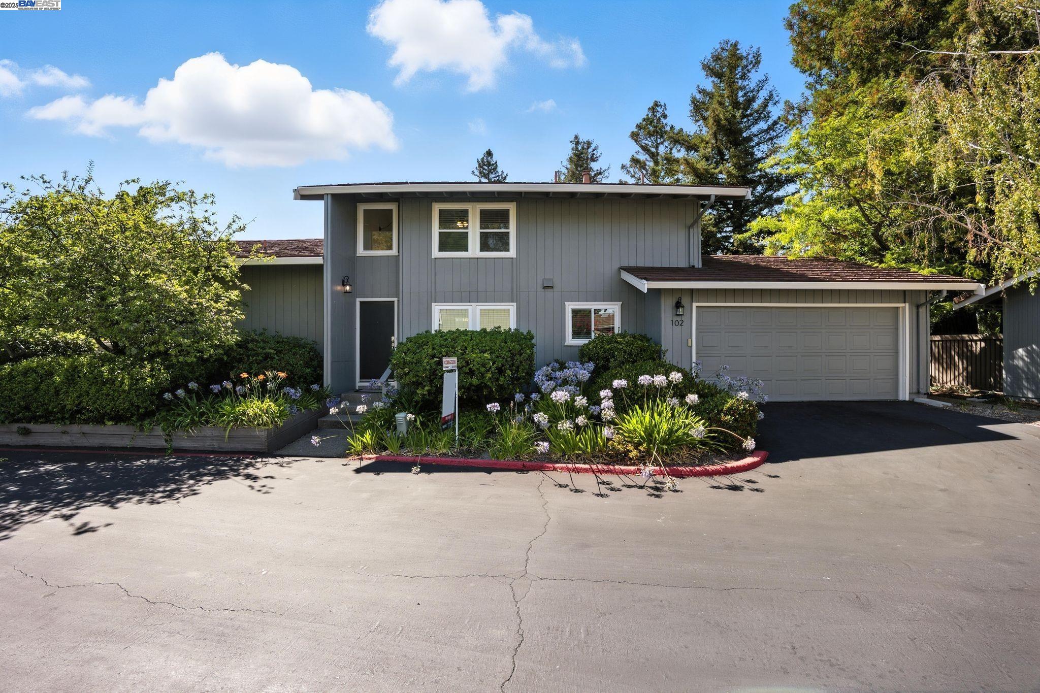 Front Image Thumbnail for BE41108776