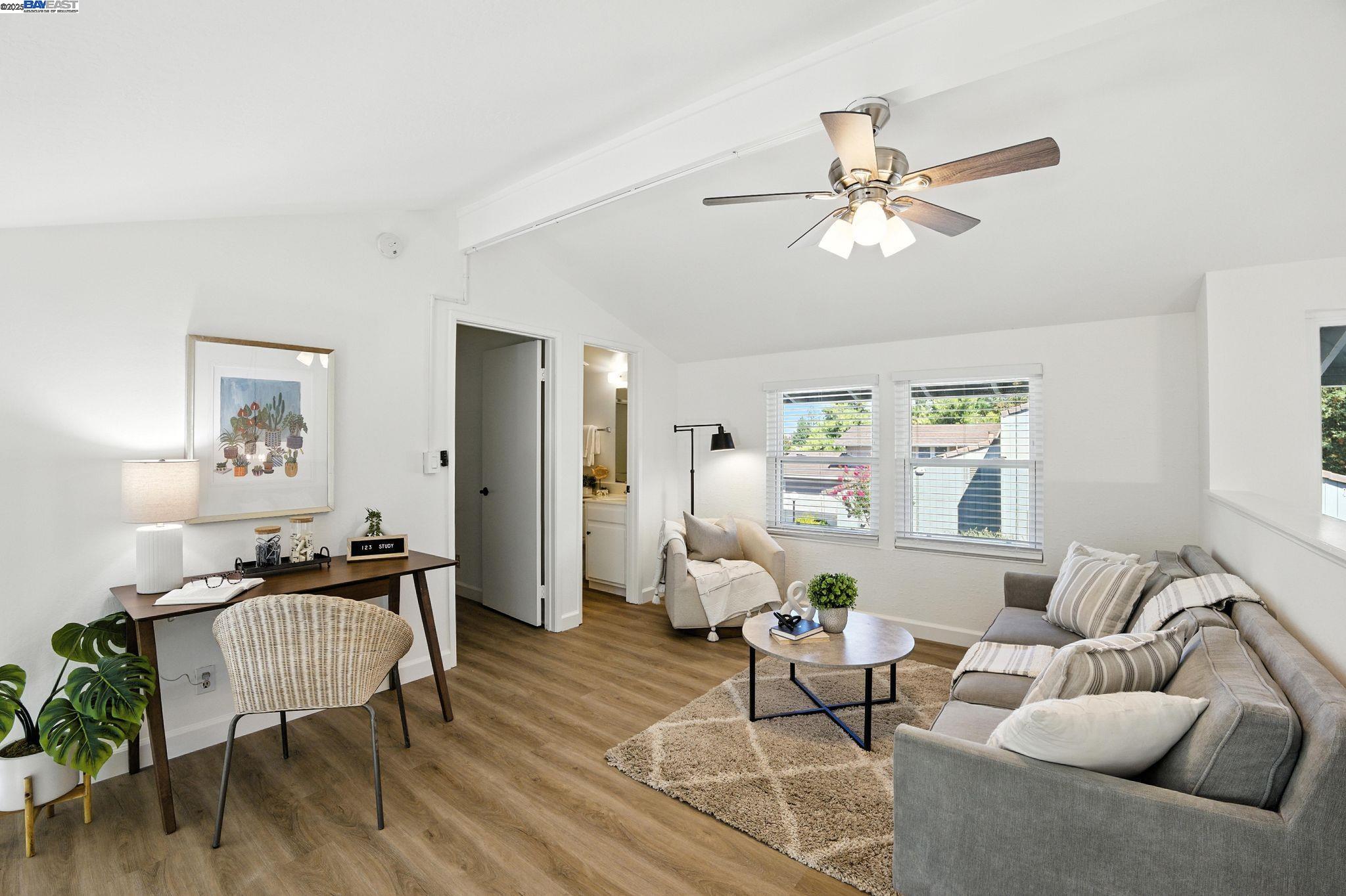 Detail Gallery Image 20 of 35 For 102 Rolling Green Cir, Pleasant Hill,  CA 94523 - 3 Beds | 2 Baths