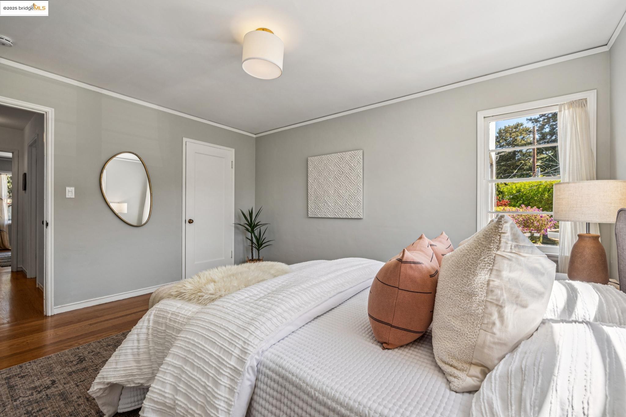 Detail Gallery Image 20 of 60 For 1635 Ocean View, Kensington,  CA 94707 - 2 Beds | 2 Baths