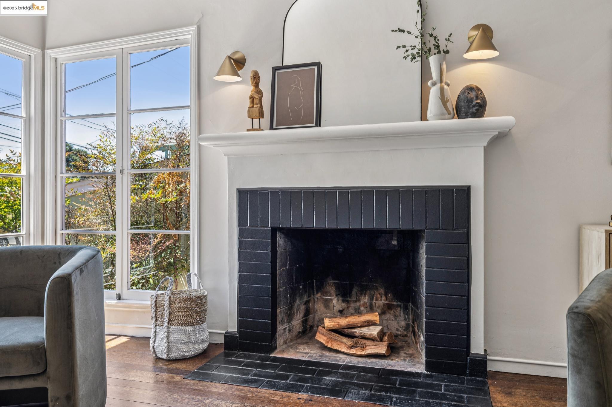 Detail Gallery Image 7 of 60 For 1635 Ocean View, Kensington,  CA 94707 - 2 Beds | 2 Baths