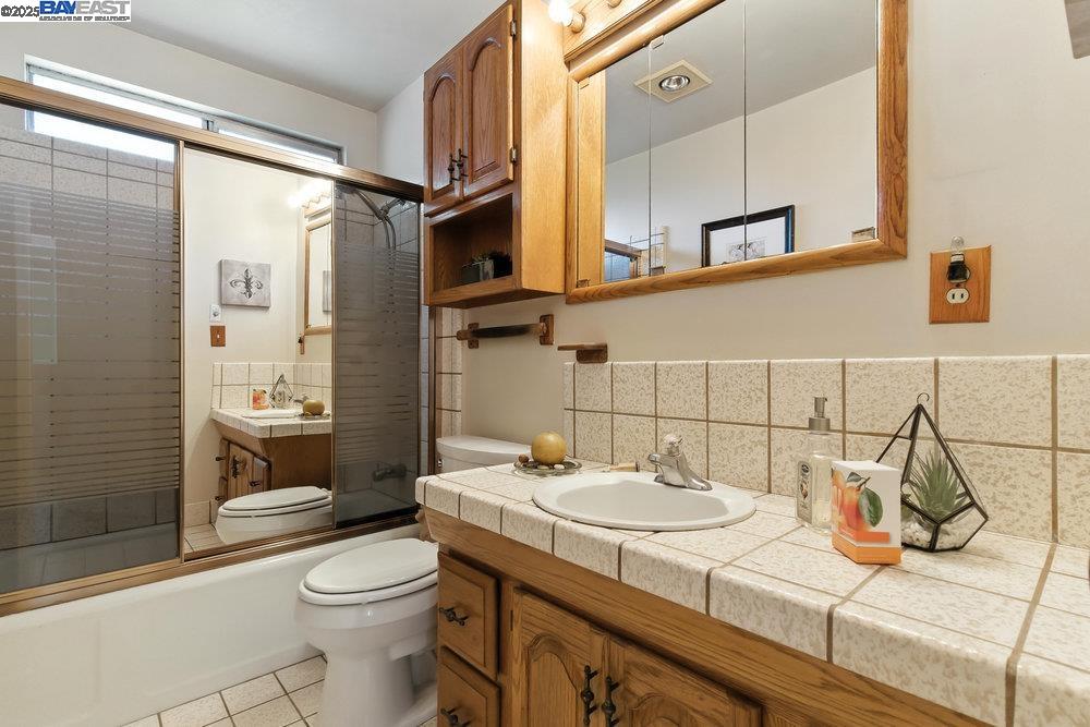 Detail Gallery Image 15 of 20 For 15967 Paseo Del Campo, San Lorenzo,  CA 94580 - 3 Beds | 1 Baths