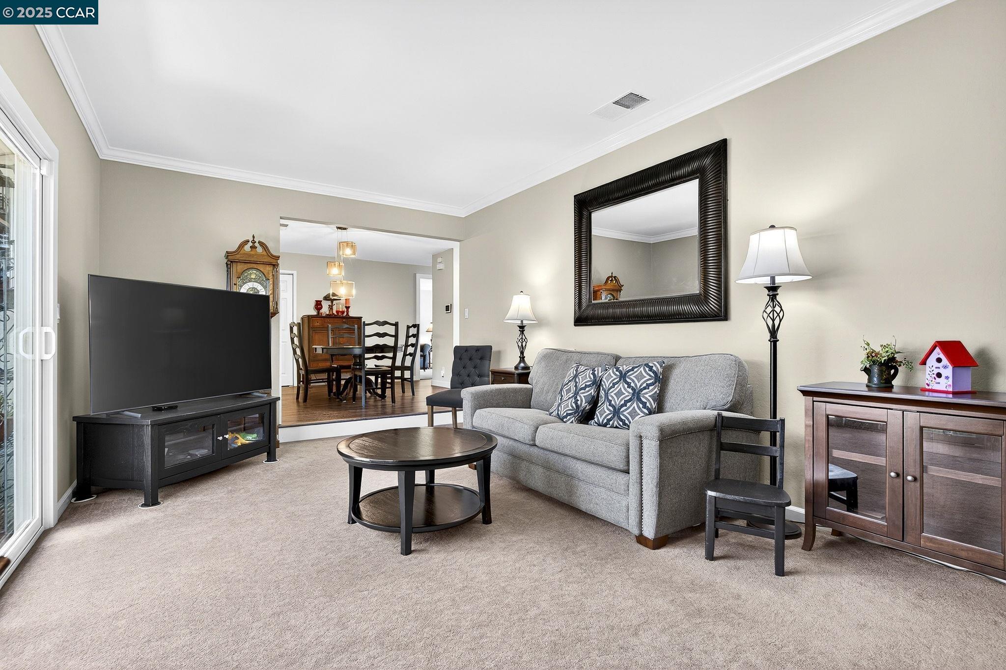 Detail Gallery Image 23 of 55 For 839 Reef Point Dr, Rodeo,  CA 94572-2018 - 3 Beds | 2 Baths