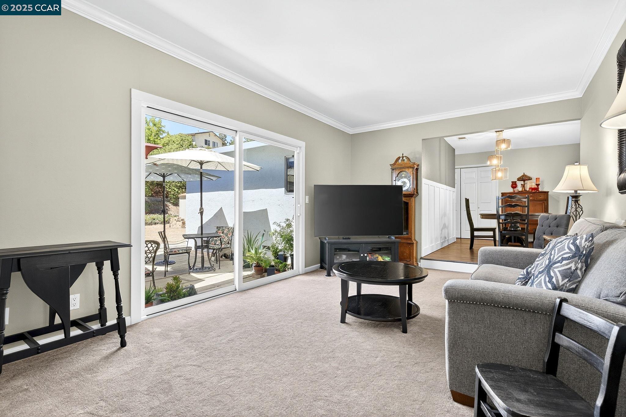 Detail Gallery Image 24 of 55 For 839 Reef Point Dr, Rodeo,  CA 94572-2018 - 3 Beds | 2 Baths