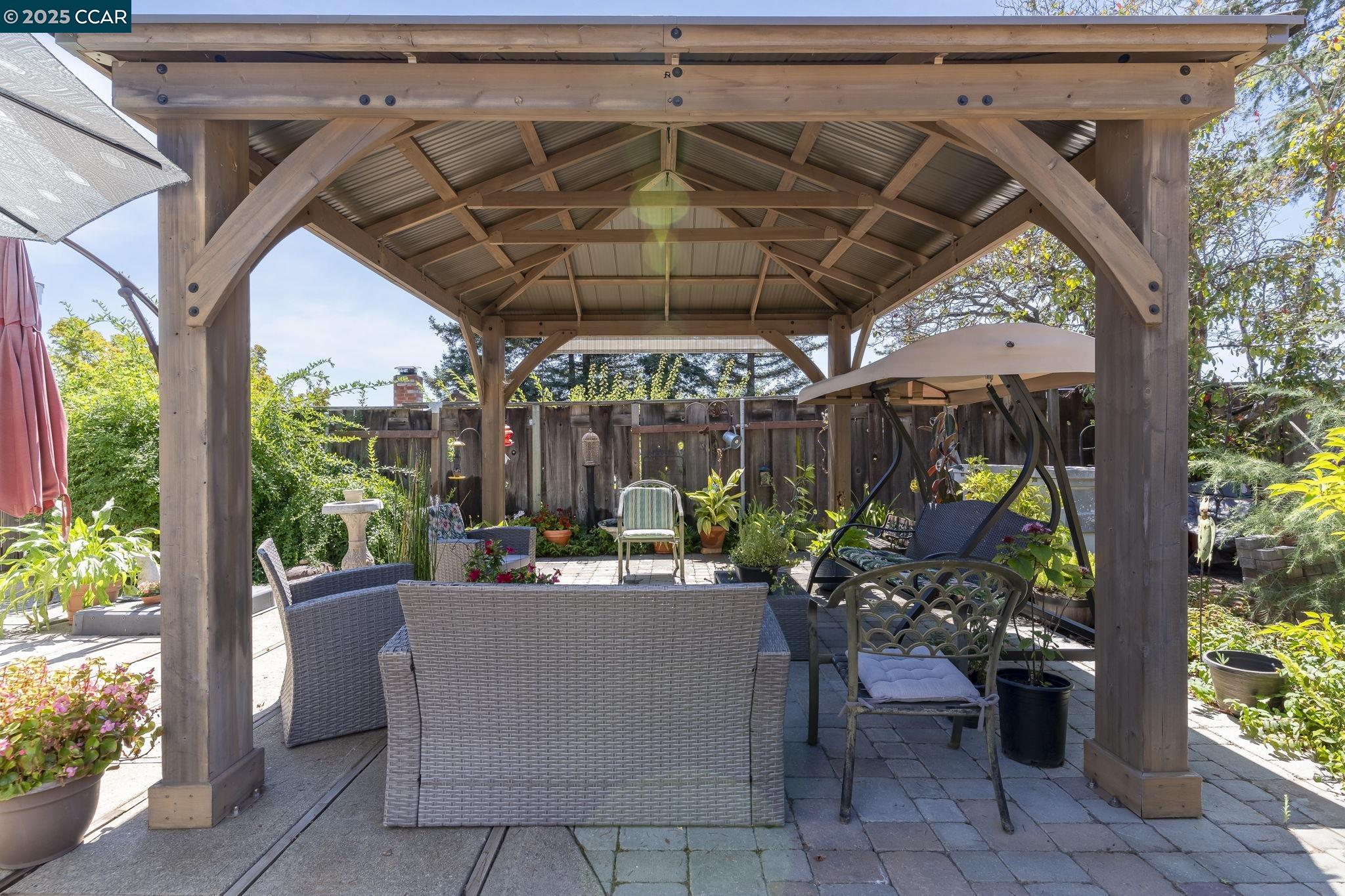 Detail Gallery Image 46 of 55 For 839 Reef Point Dr, Rodeo,  CA 94572-2018 - 3 Beds | 2 Baths