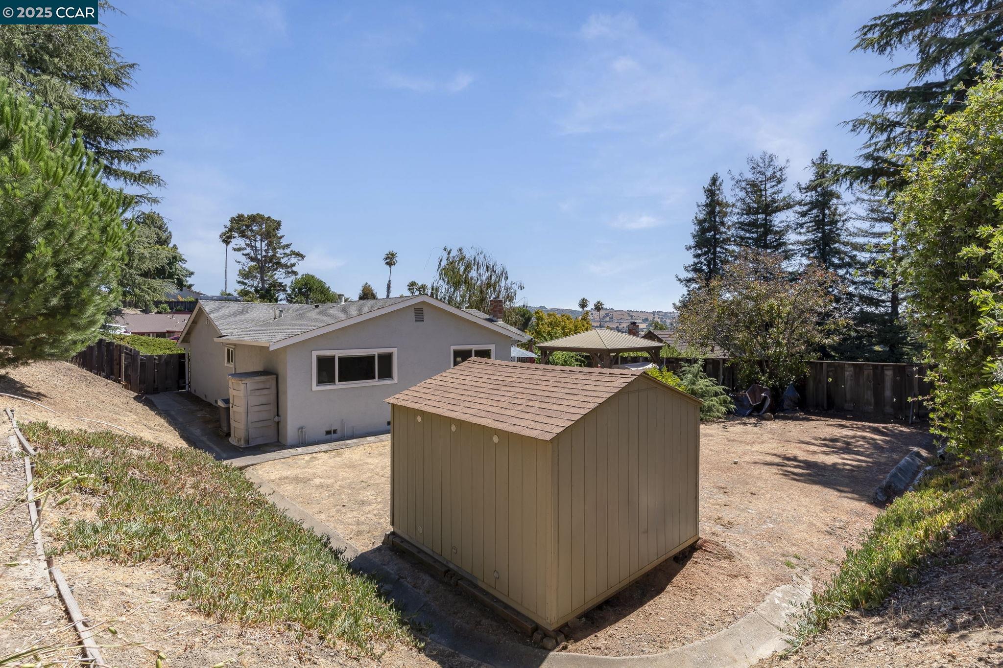Detail Gallery Image 49 of 55 For 839 Reef Point Dr, Rodeo,  CA 94572-2018 - 3 Beds | 2 Baths