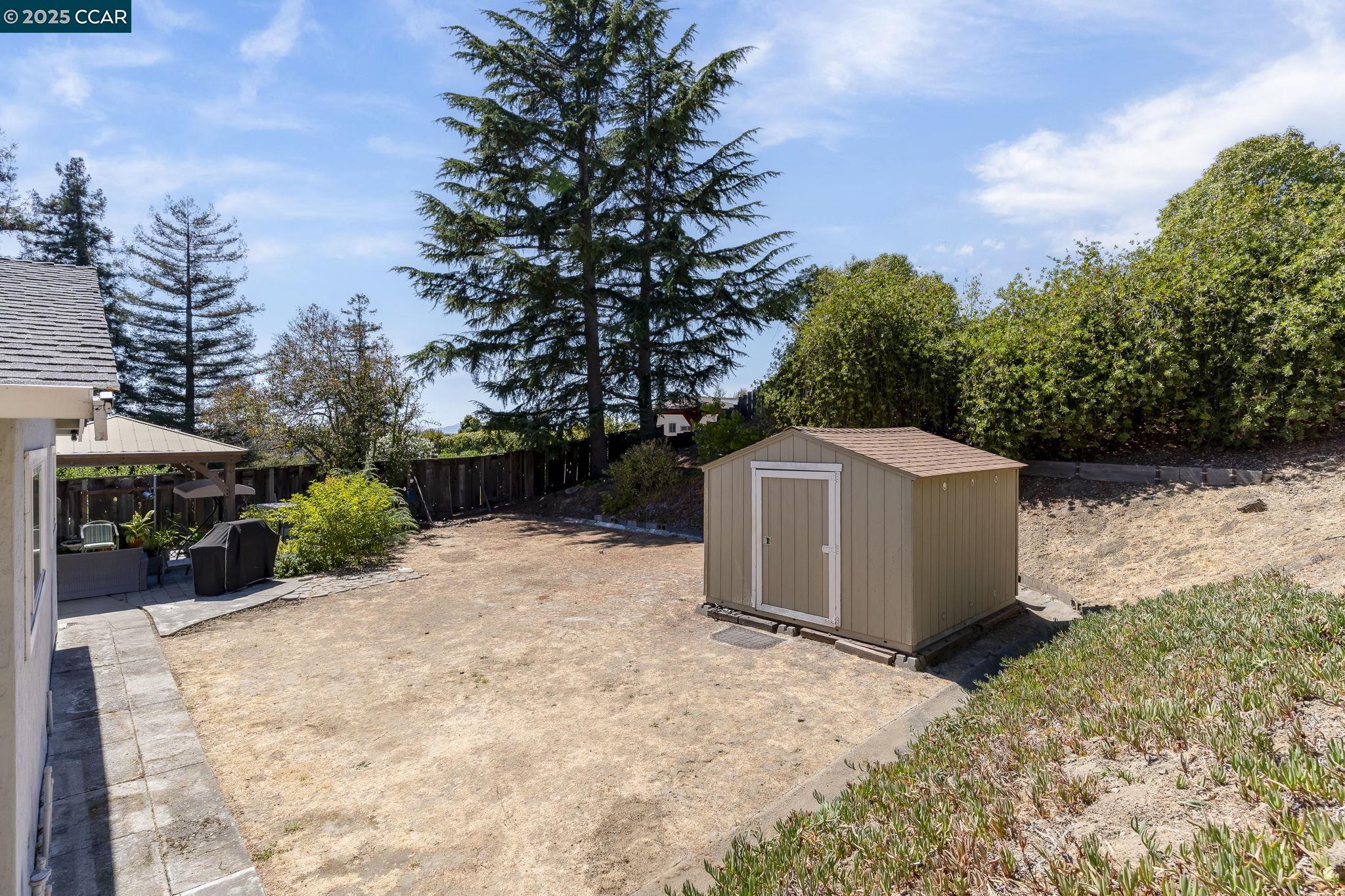 Detail Gallery Image 53 of 55 For 839 Reef Point Dr, Rodeo,  CA 94572-2018 - 3 Beds | 2 Baths