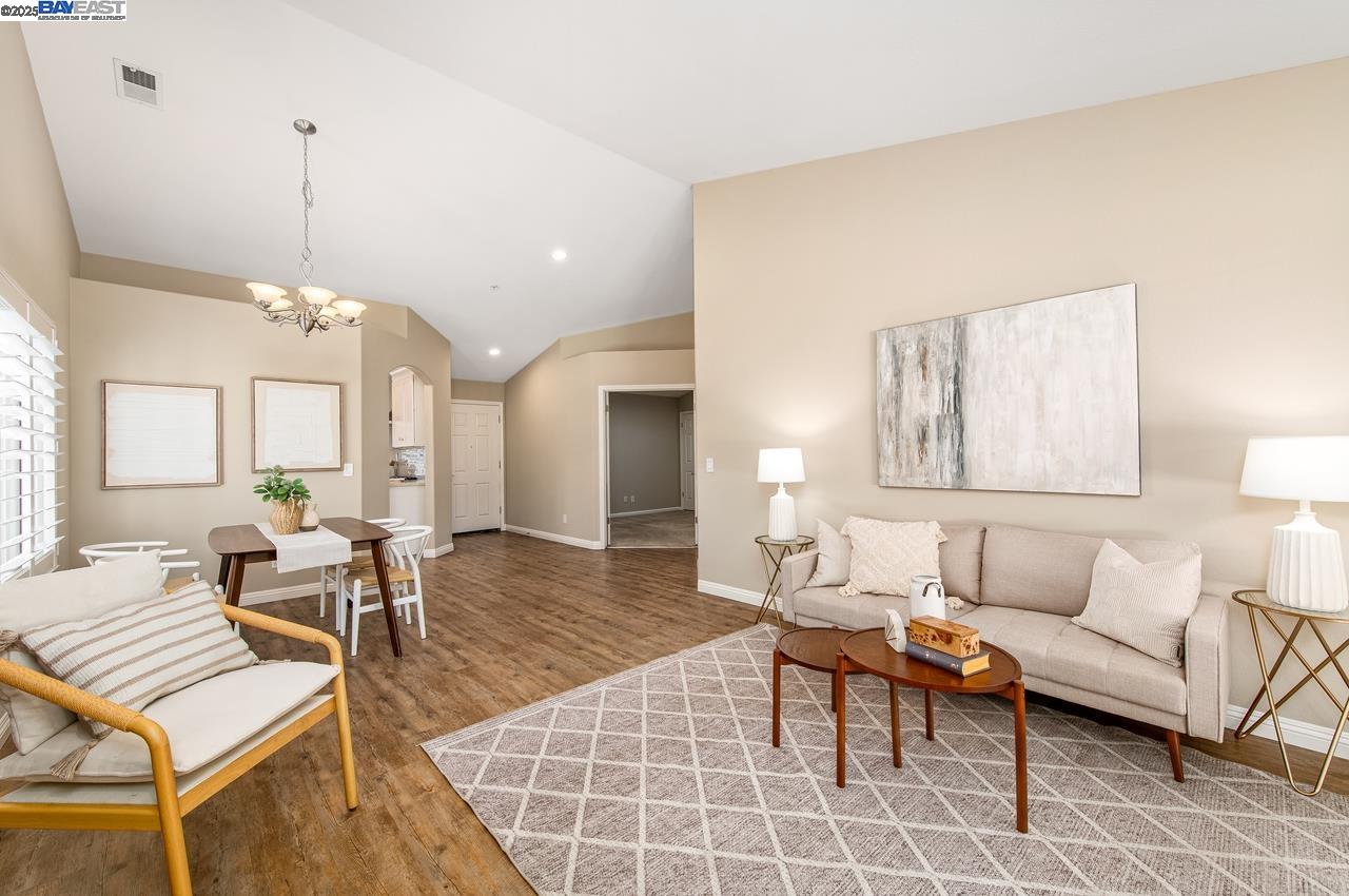 Detail Gallery Image 20 of 46 For 1103 Winged Foot Ct, Livermore,  CA 94551 - 3 Beds | 2 Baths