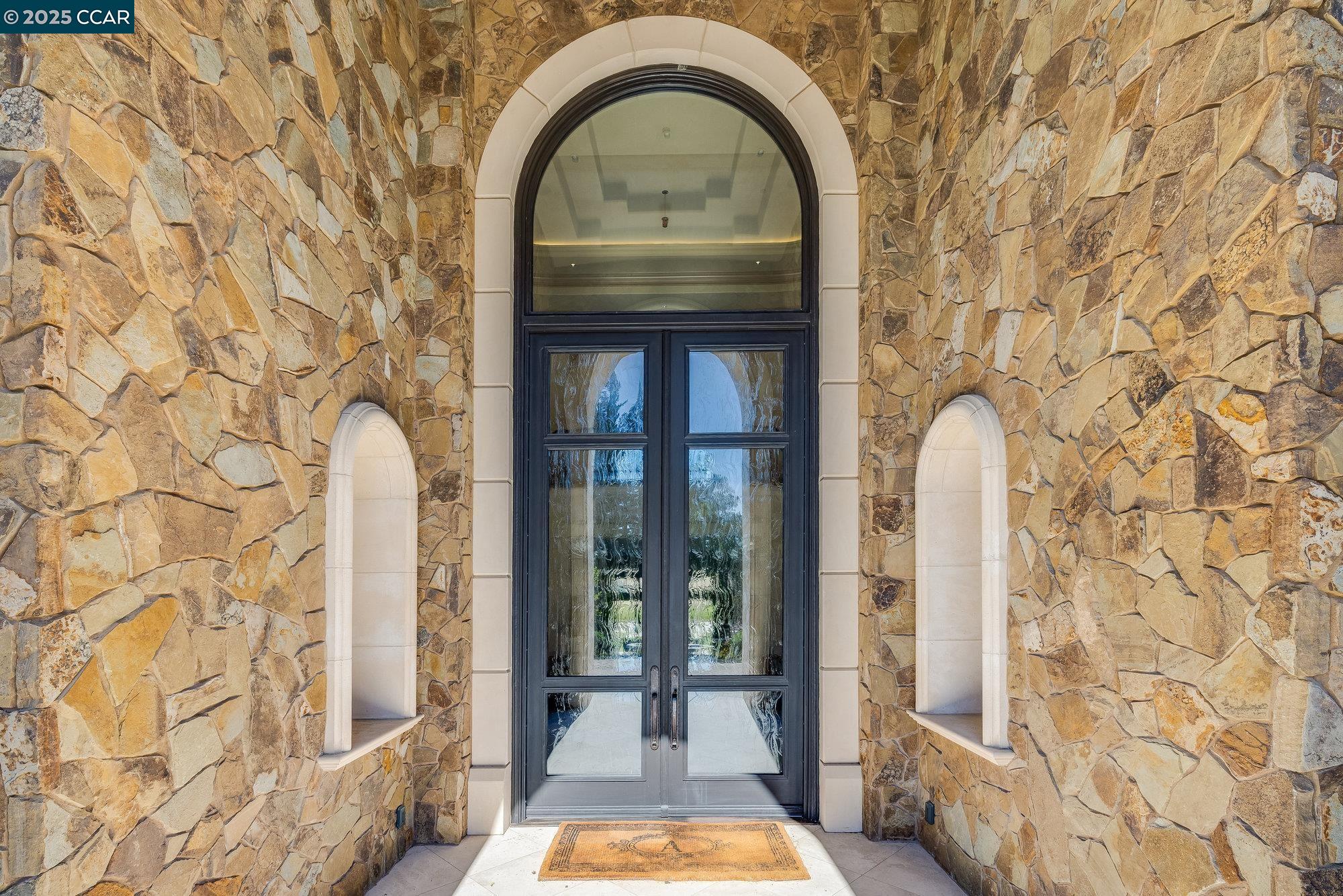 Detail Gallery Image 14 of 60 For 940 Eagle Ridge Dr, Danville,  CA 94506 - 6 Beds | 7/1 Baths