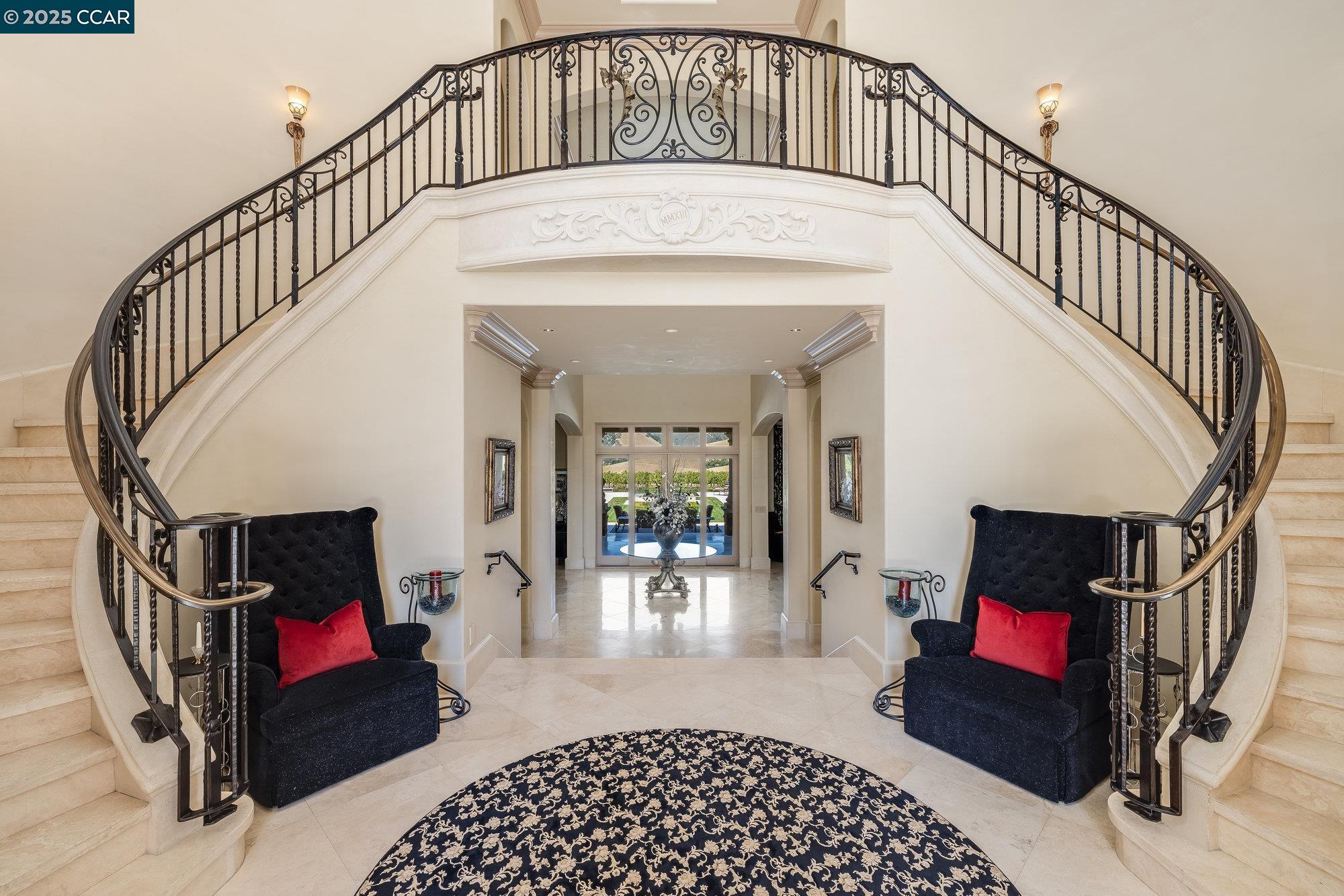 Detail Gallery Image 15 of 60 For 940 Eagle Ridge Dr, Danville,  CA 94506 - 6 Beds | 7/1 Baths