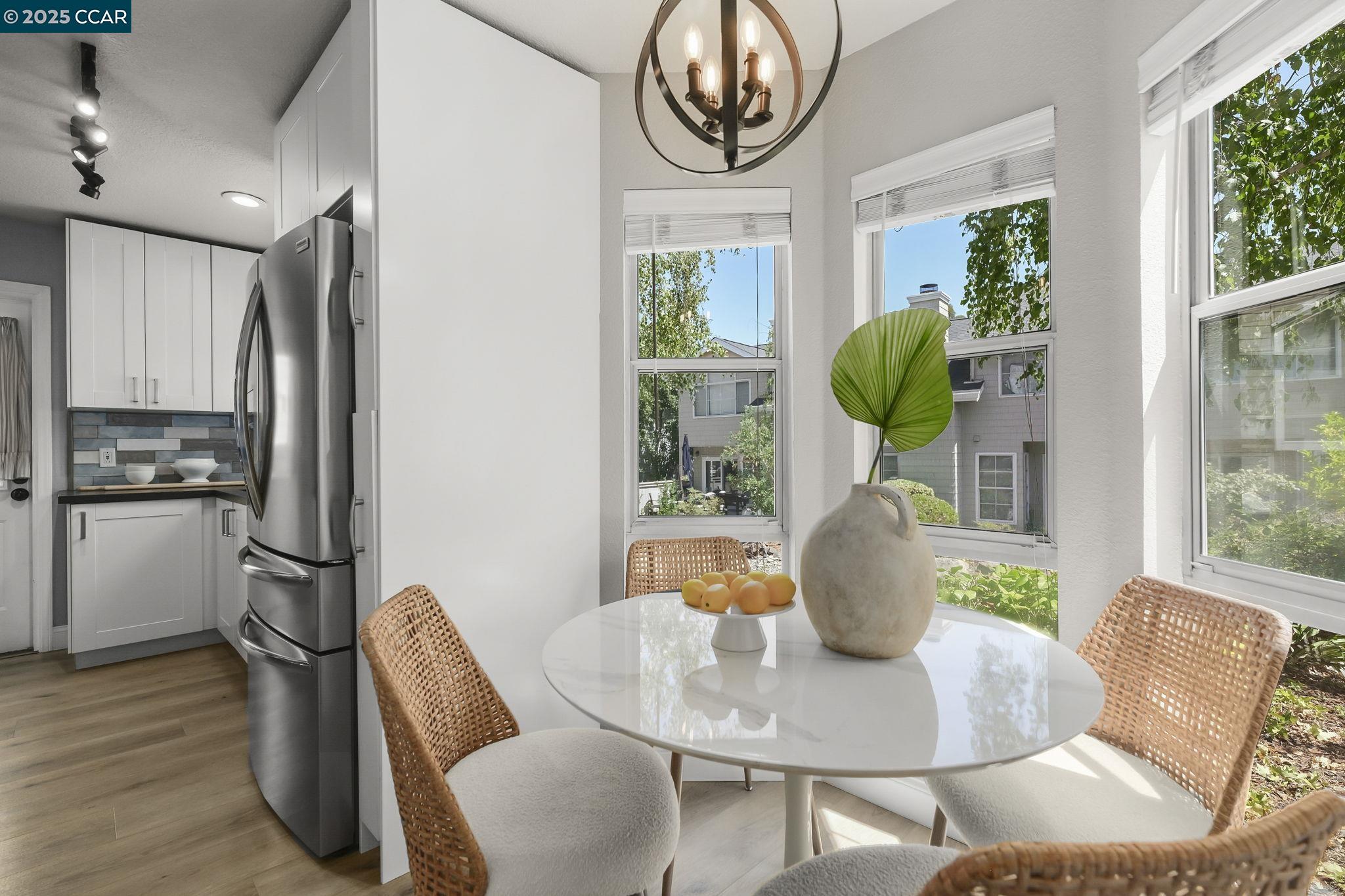 Detail Gallery Image 16 of 36 For 109 Fig Tree Lane, Martinez,  CA 94553 - 2 Beds | 2/1 Baths