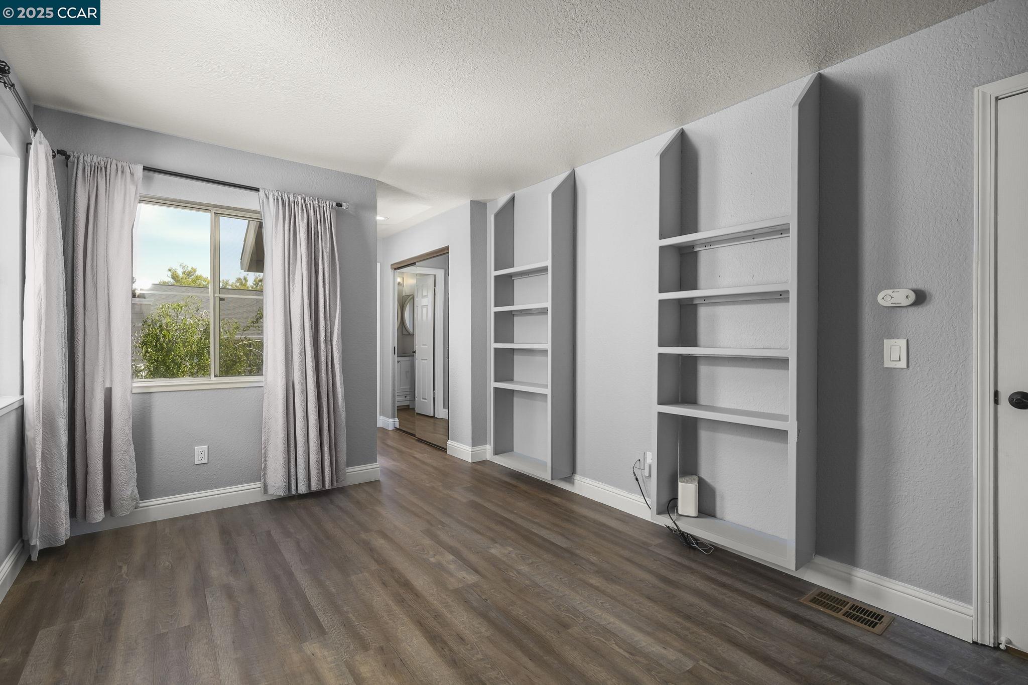 Detail Gallery Image 22 of 36 For 109 Fig Tree Lane, Martinez,  CA 94553 - 2 Beds | 2/1 Baths