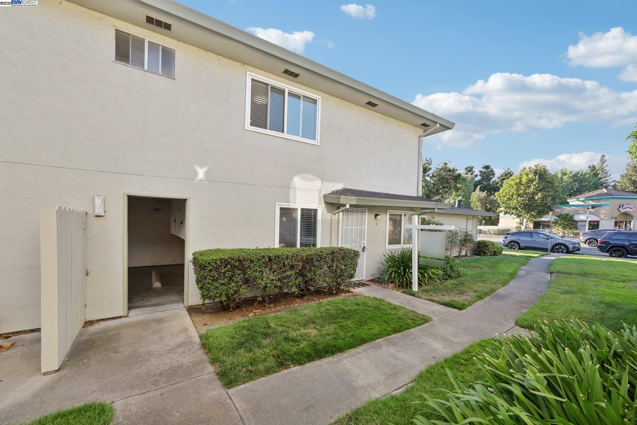 Detail Gallery Image 21 of 23 For 34717 Alvarado Niles Rd #3,  Union City,  CA 94587 - 2 Beds | 1 Baths