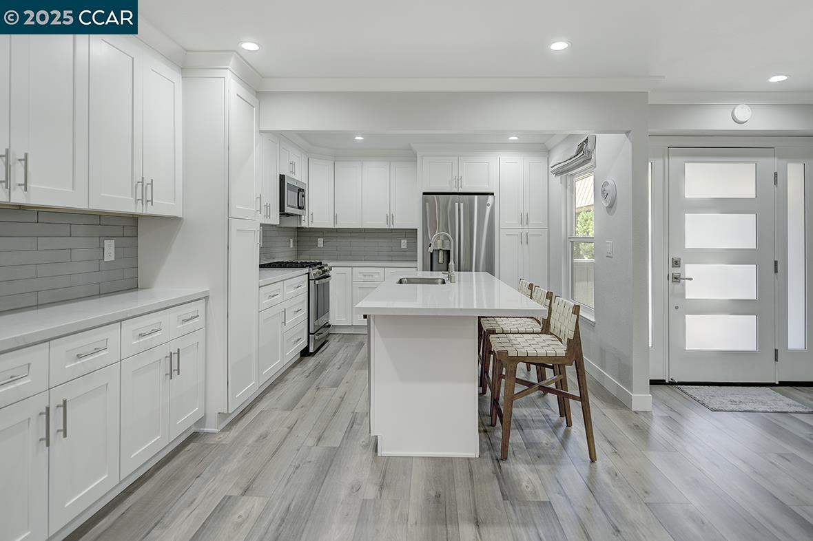 MLS: 41108793 Condo For Sale