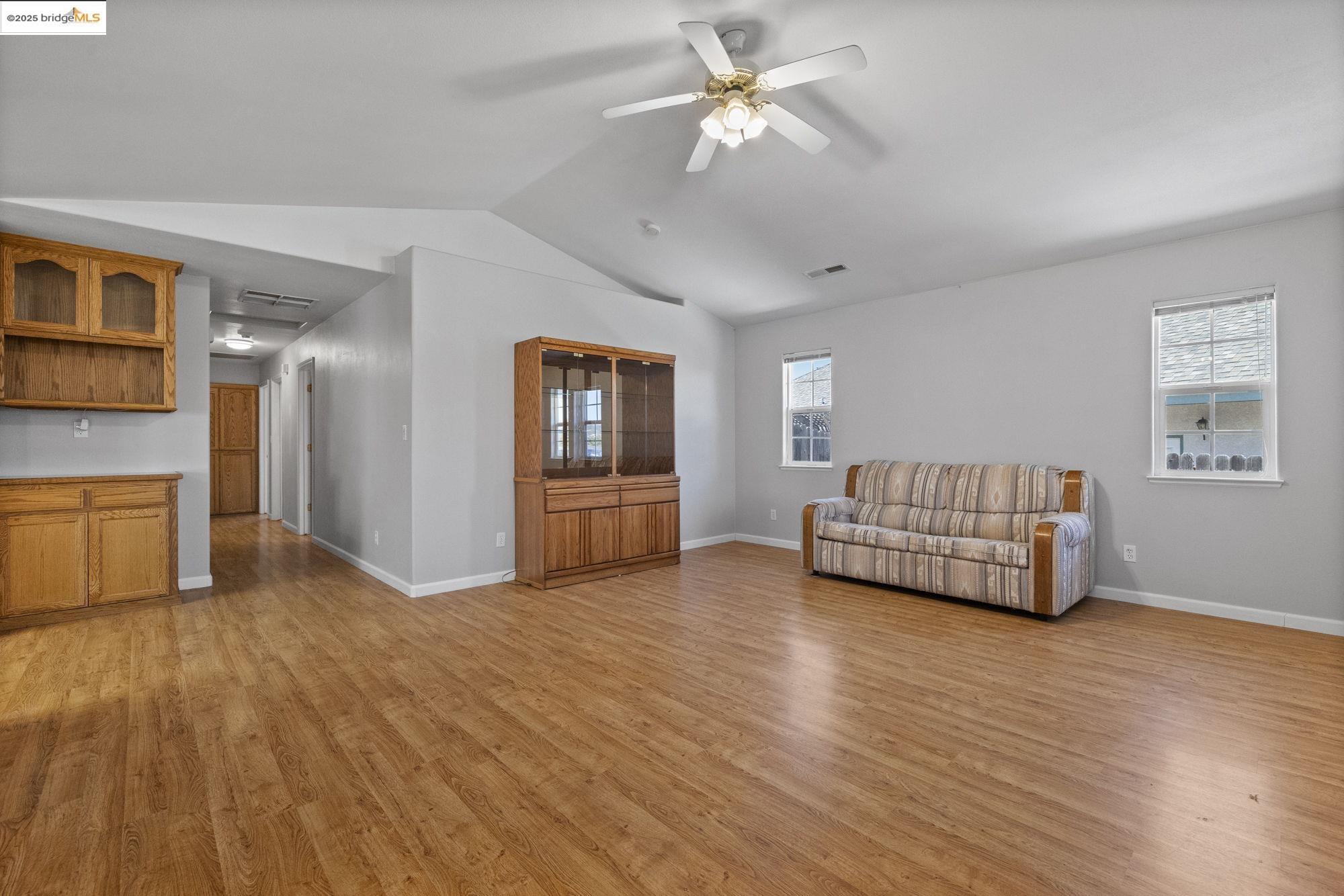 Detail Gallery Image 12 of 51 For 17538 Twin Oak Dr, Jamestown,  CA 95327 - 3 Beds | 2 Baths