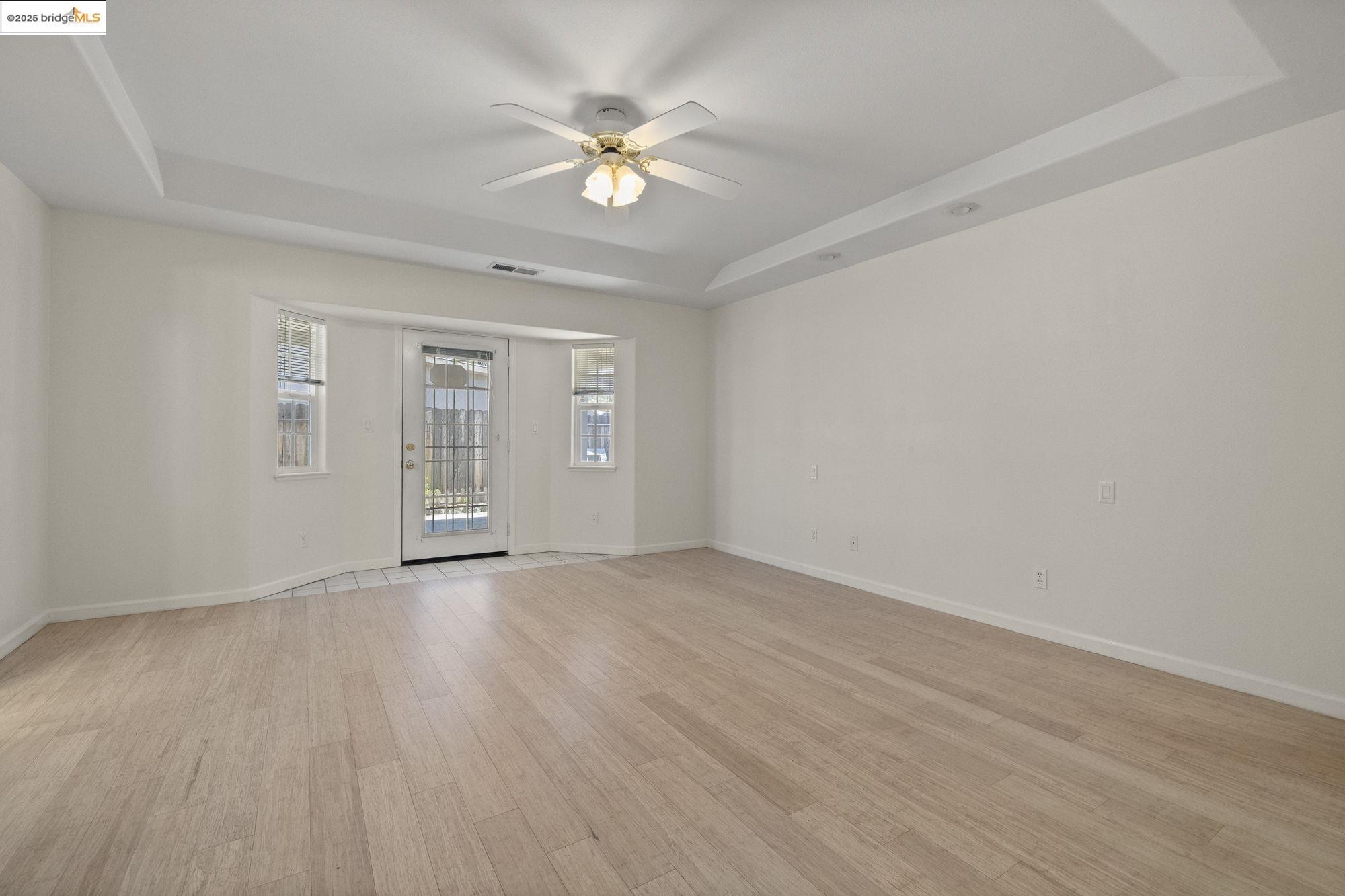Detail Gallery Image 5 of 51 For 17538 Twin Oak Dr, Jamestown,  CA 95327 - 3 Beds | 2 Baths