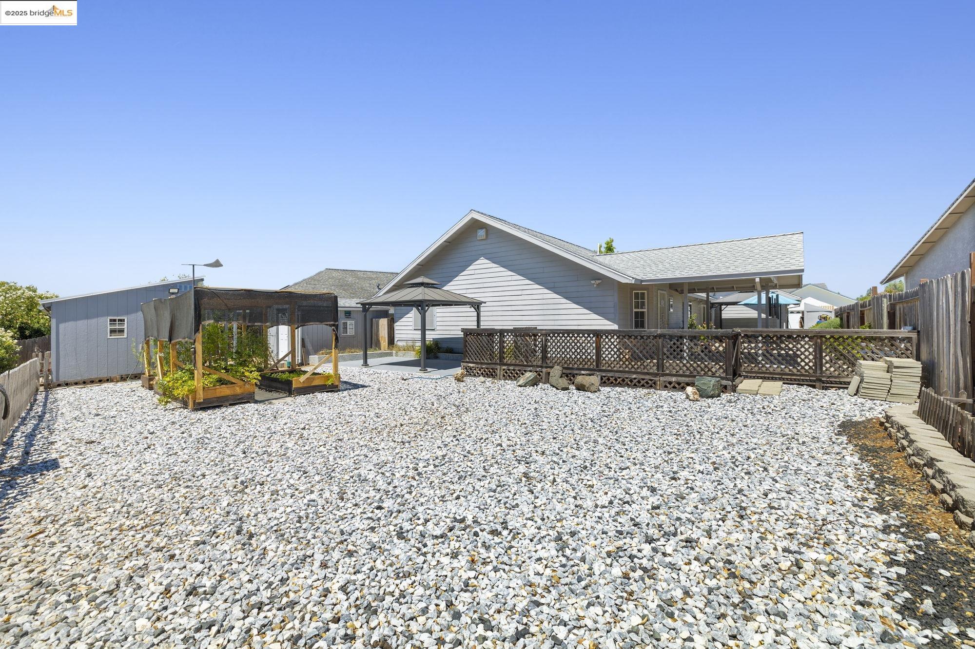 Detail Gallery Image 41 of 51 For 17538 Twin Oak Dr, Jamestown,  CA 95327 - 3 Beds | 2 Baths