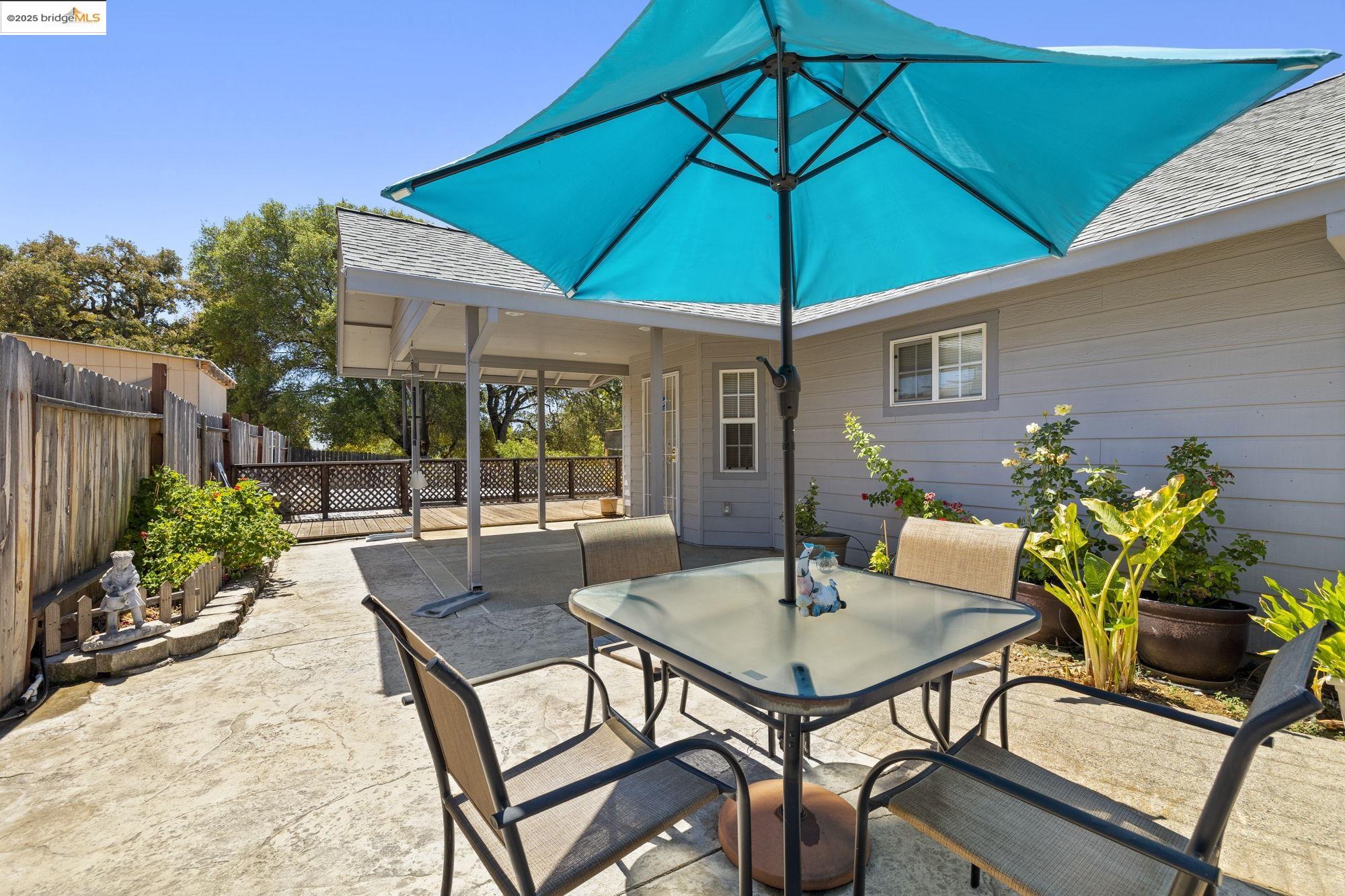 Detail Gallery Image 7 of 51 For 17538 Twin Oak Dr, Jamestown,  CA 95327 - 3 Beds | 2 Baths