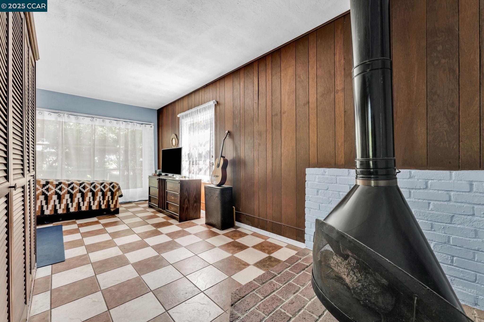Detail Gallery Image 28 of 54 For 2573 Tara Hills Dr, San Pablo,  CA 94806 - 3 Beds | 1 Baths