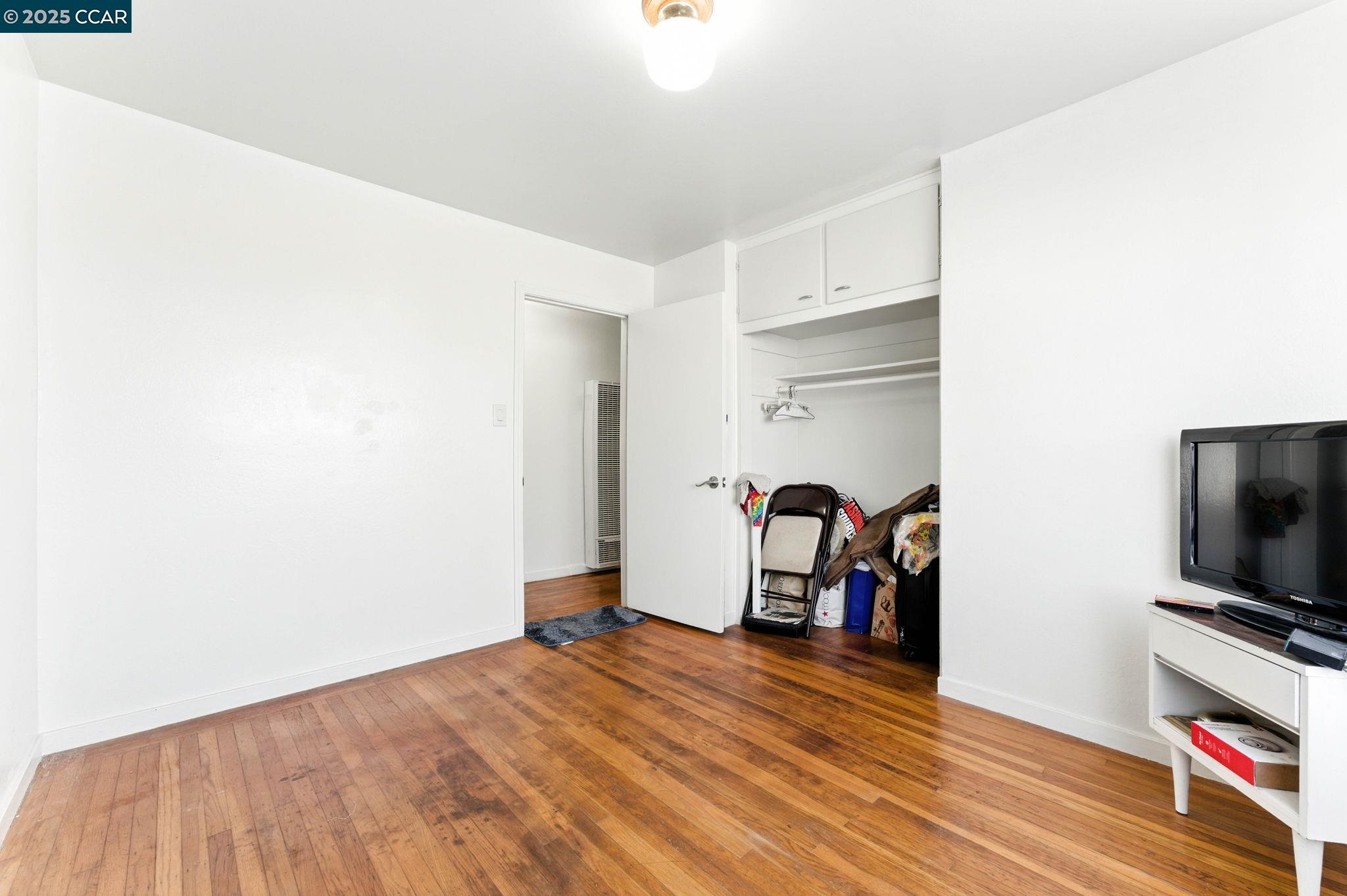 Detail Gallery Image 33 of 54 For 2573 Tara Hills Dr, San Pablo,  CA 94806 - 3 Beds | 1 Baths
