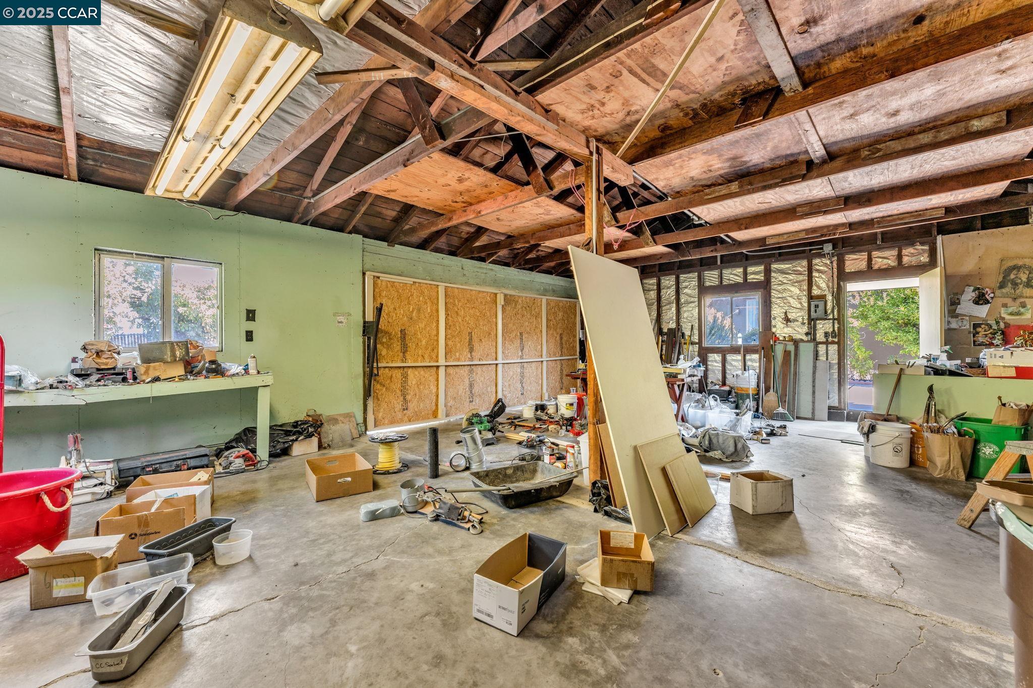 Detail Gallery Image 45 of 54 For 2573 Tara Hills Dr, San Pablo,  CA 94806 - 3 Beds | 1 Baths