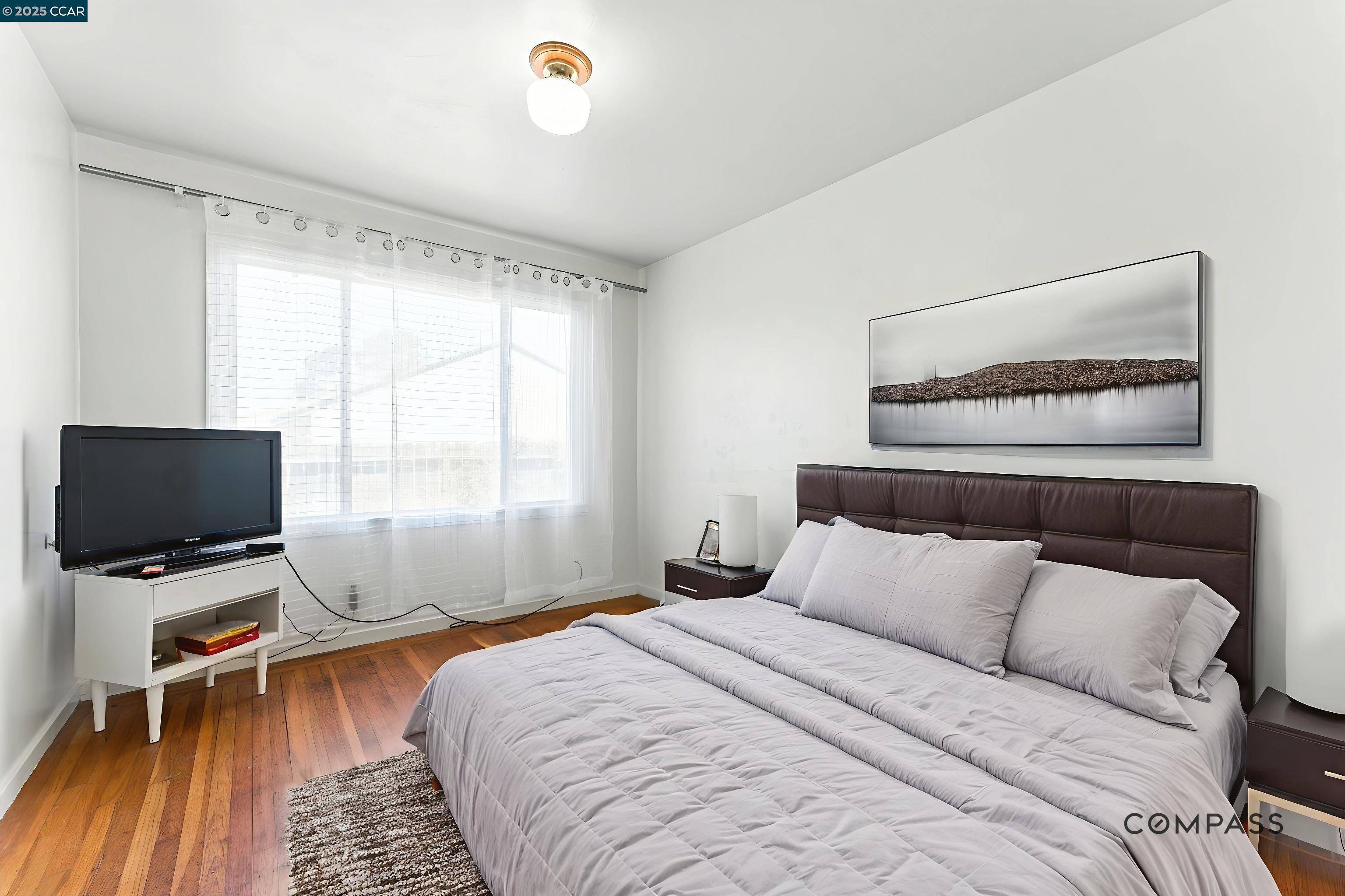 Detail Gallery Image 9 of 54 For 2573 Tara Hills Dr, San Pablo,  CA 94806 - 3 Beds | 1 Baths