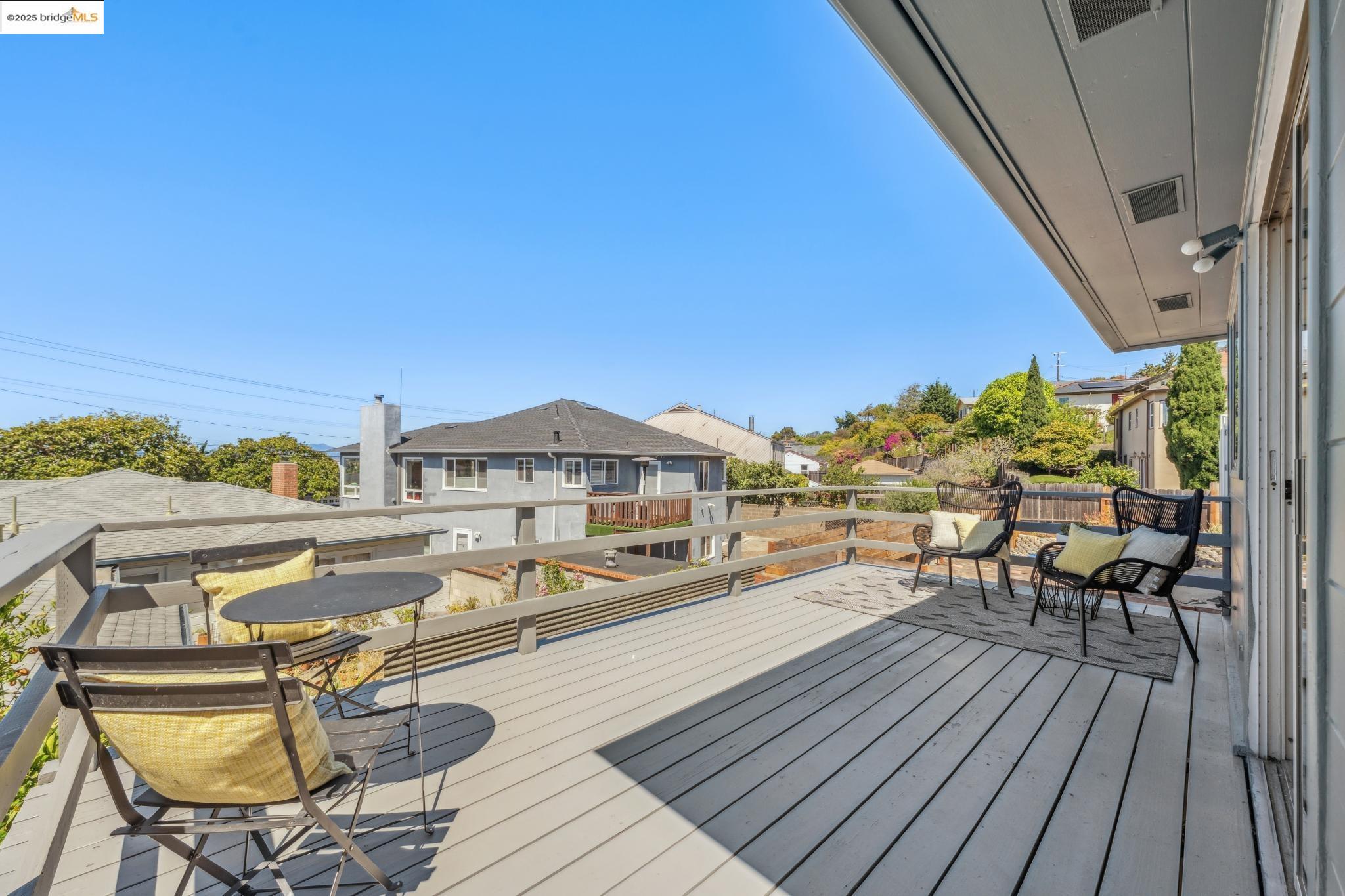 Detail Gallery Image 25 of 60 For 501 Bonnie Dr, El Cerrito,  CA 94530 - 2 Beds | 2/1 Baths