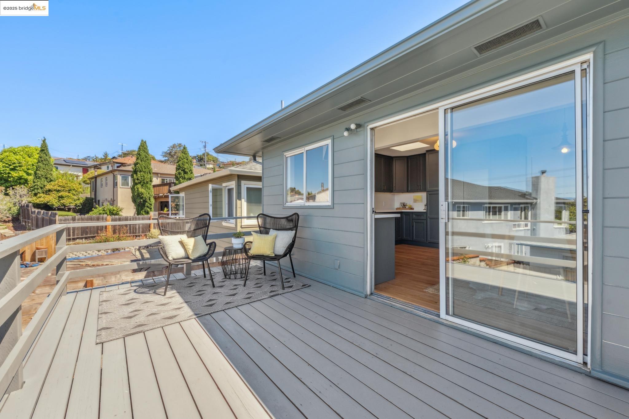 Detail Gallery Image 26 of 60 For 501 Bonnie Dr, El Cerrito,  CA 94530 - 2 Beds | 2/1 Baths