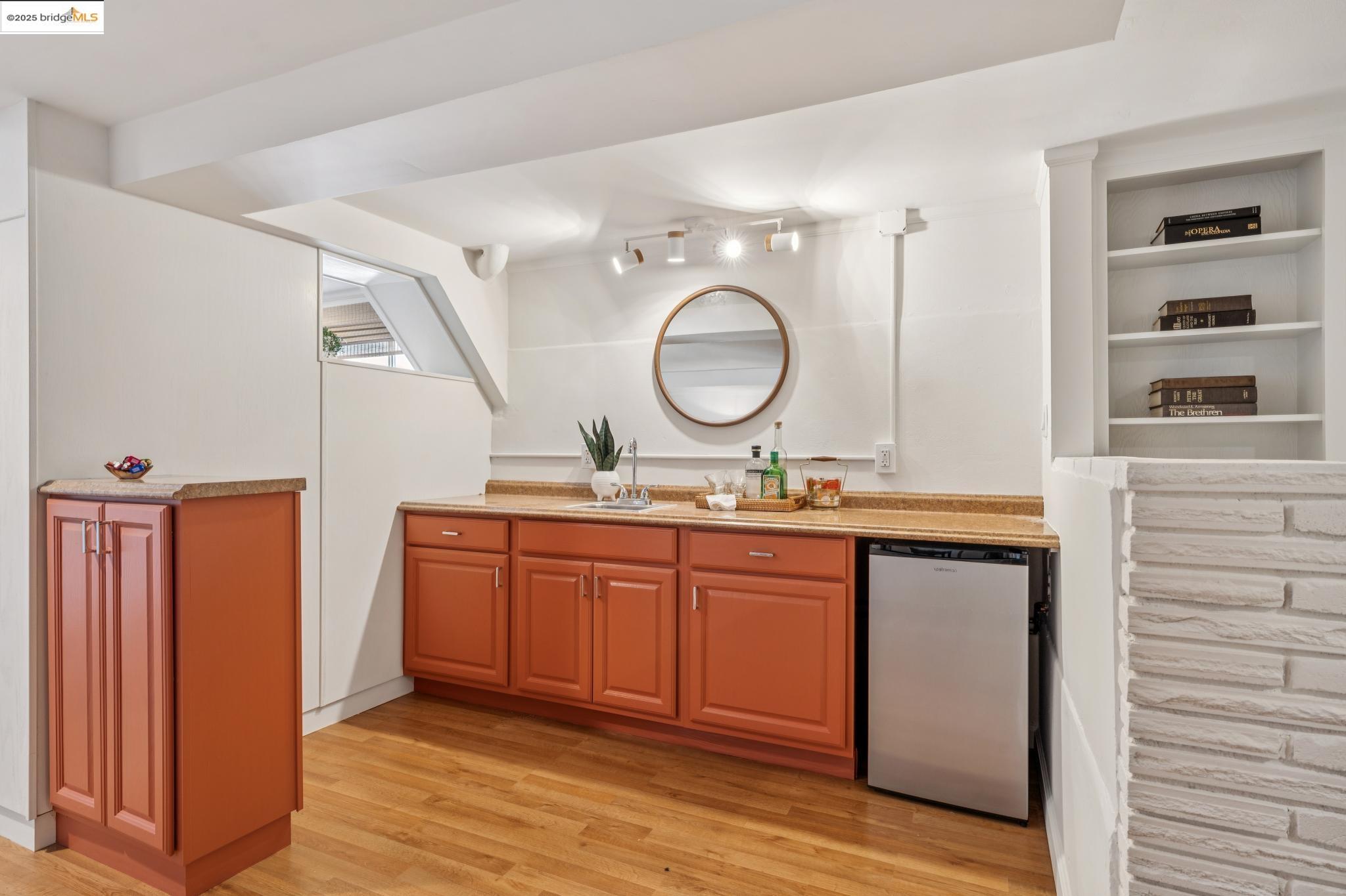 Detail Gallery Image 35 of 60 For 501 Bonnie Dr, El Cerrito,  CA 94530 - 2 Beds | 2/1 Baths