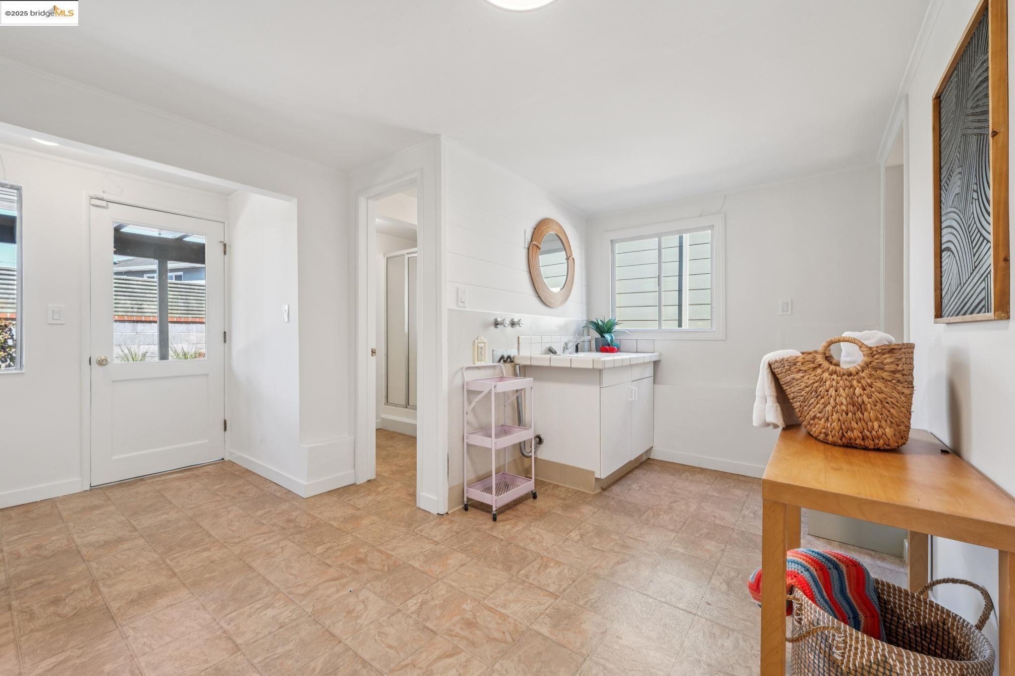 Detail Gallery Image 44 of 60 For 501 Bonnie Dr, El Cerrito,  CA 94530 - 2 Beds | 2/1 Baths