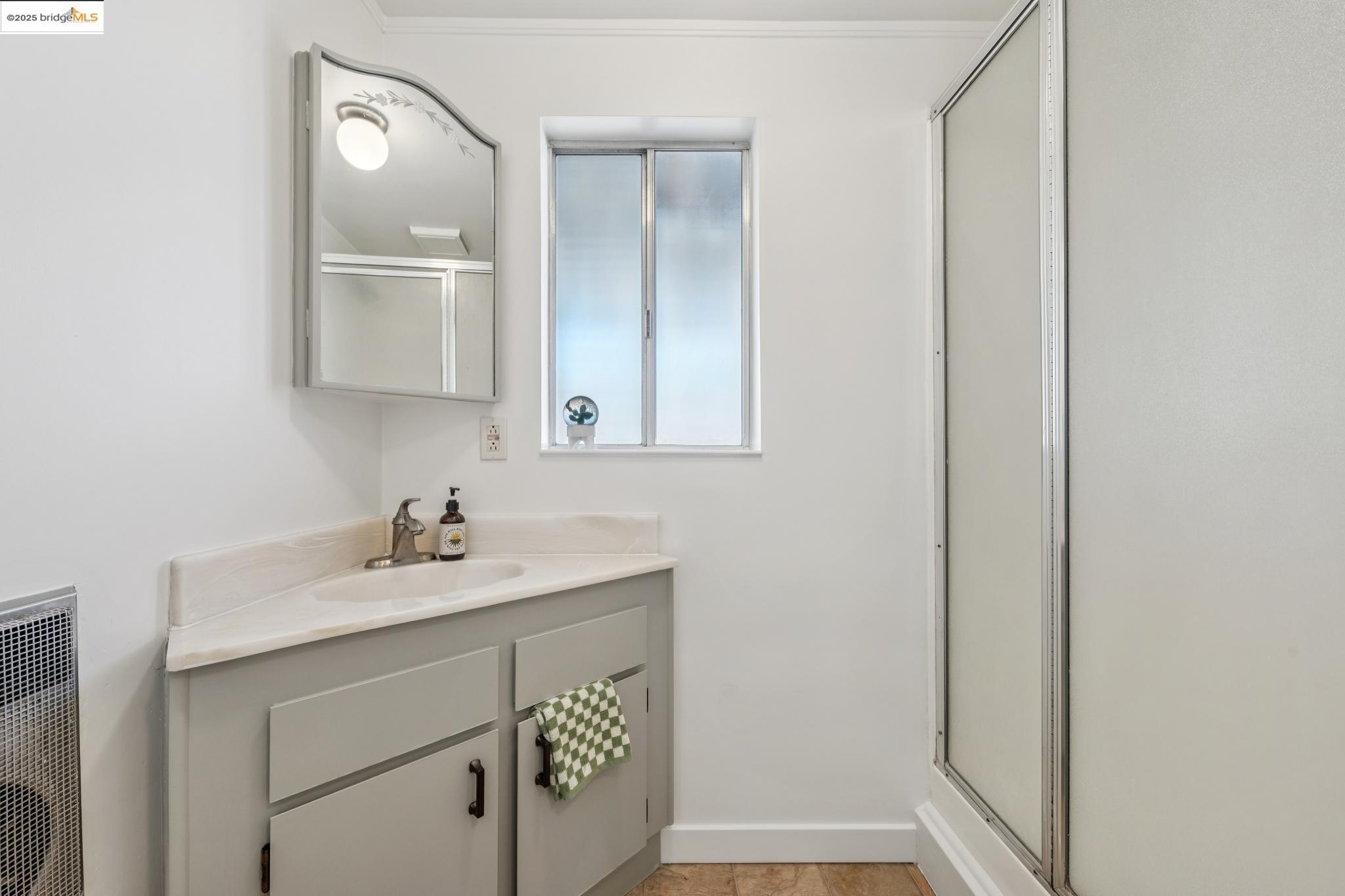 Detail Gallery Image 48 of 60 For 501 Bonnie Dr, El Cerrito,  CA 94530 - 2 Beds | 2/1 Baths